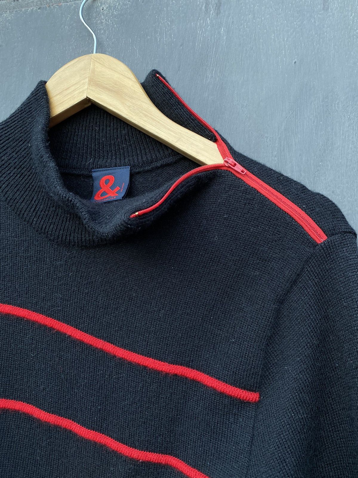 Dolce & Gabbana Dolce Gabbana Vintage Wool zip neck sweater size 48 Unisex Size US M / EU 48-50 / 2 - 2 Thumbnail