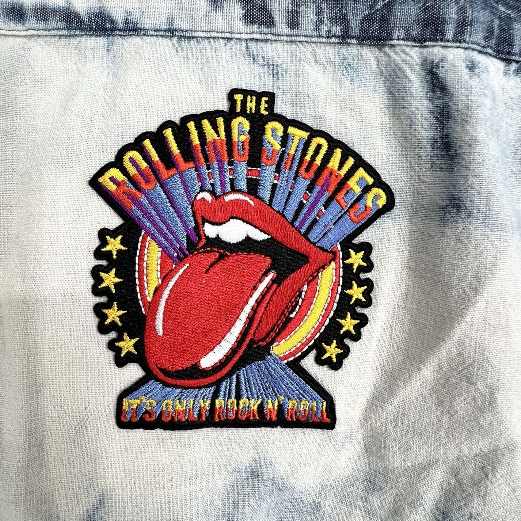 Banana Republic VINTAGE Banana Republic Denim Button Shirt X Rolling Stones Embroidery XL Men Blue Denim Shirt Long Sleeve Casual 90s Size US XL / EU 56 / 4 - 6 Thumbnail
