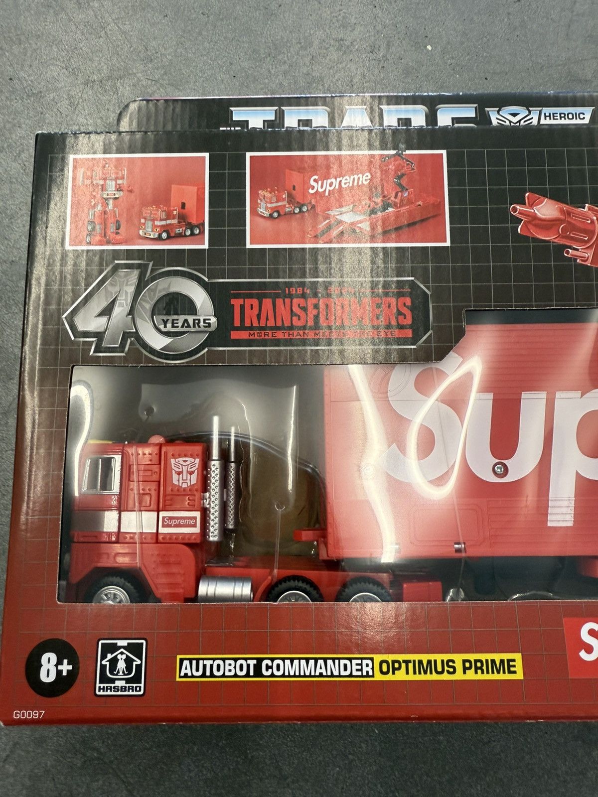 Supreme SS25 Supreme Transformers G1 Optimus Prime Figure Size ONE SIZE - 2 Thumbnail