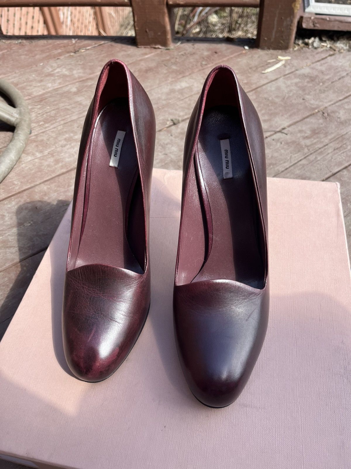 Miu Miu Miu Miu Burgundy Pumps Size US 10 / IT 40 - 2 Thumbnail