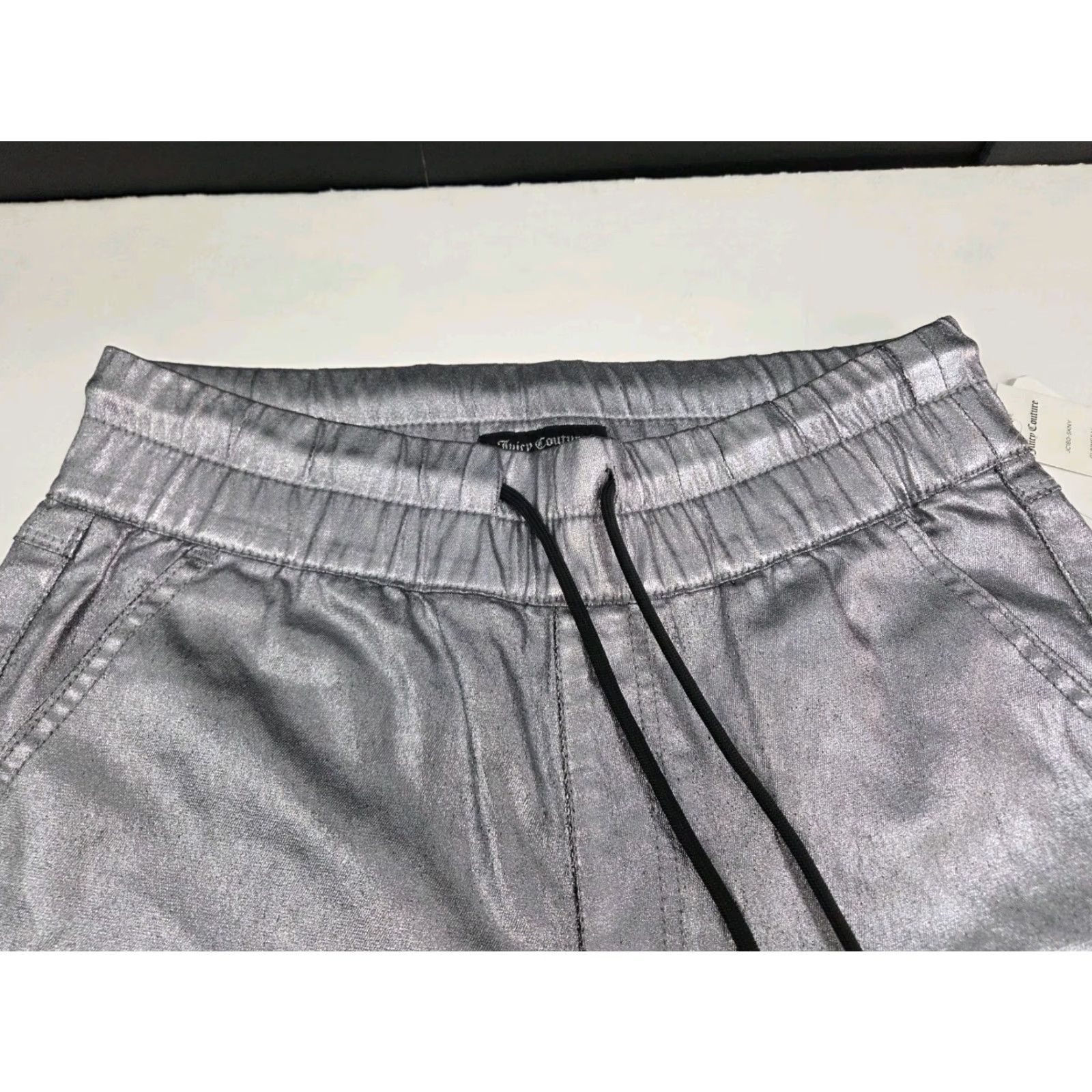 Juicy Couture Juicy Couture Womens Easy Skinny Pants Drawstring Pockets Size 27 Gun metal/Silver 27 Inseam Chino Knit Slimming Regular Mens? Women? Size 27" / US 4 / IT 40 - 3 Thumbnail
