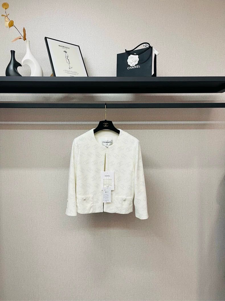Chanel Chanel 23c Monte Carlo white beaded jacket 2504-Nextarrow Size XXS / US 00 / IT 34 - 2 Thumbnail
