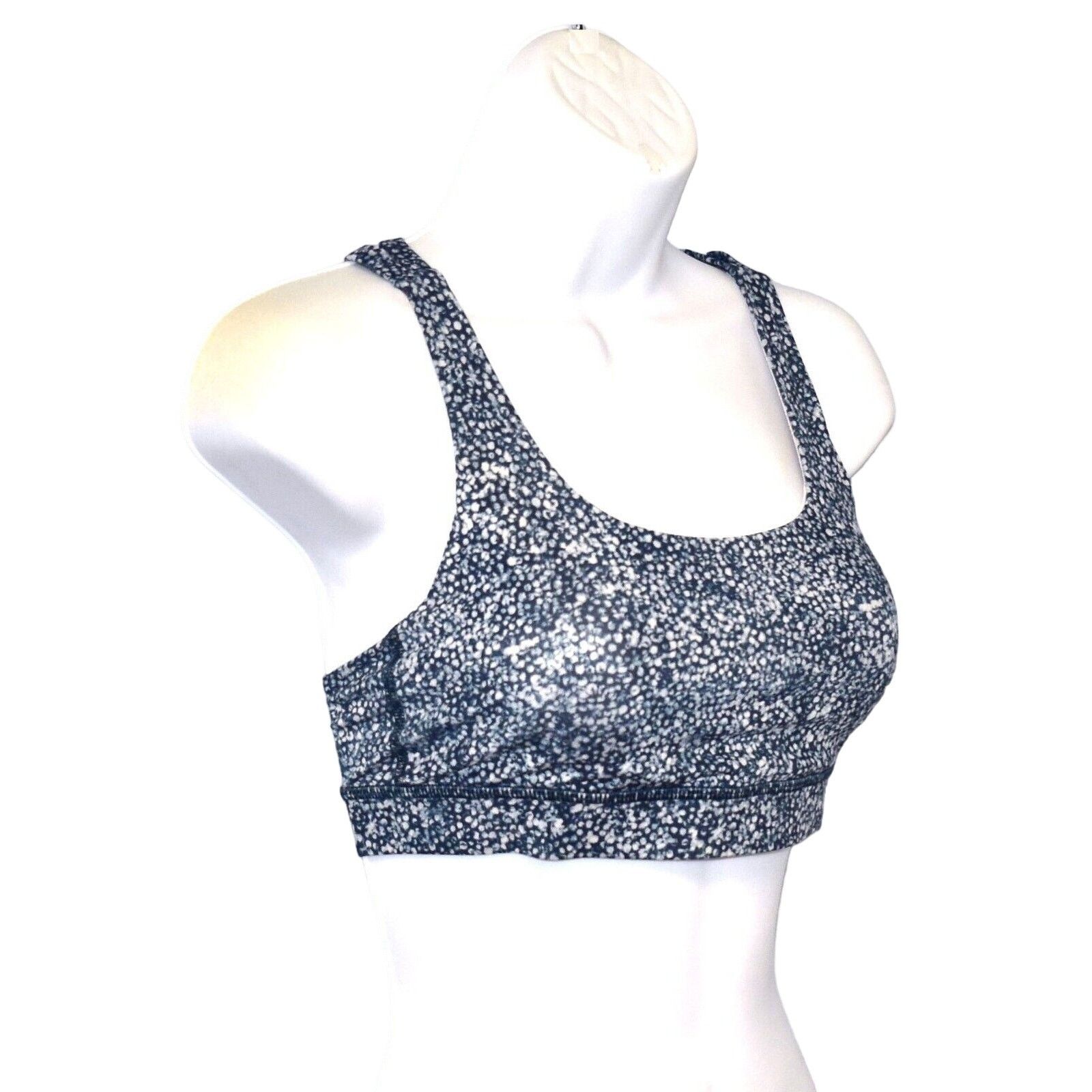 Lululemon LULULEMON ATHLETICA Med Support Energy Bra Removable Cups 4 Size S / US 4 / IT 40 - 2 Thumbnail