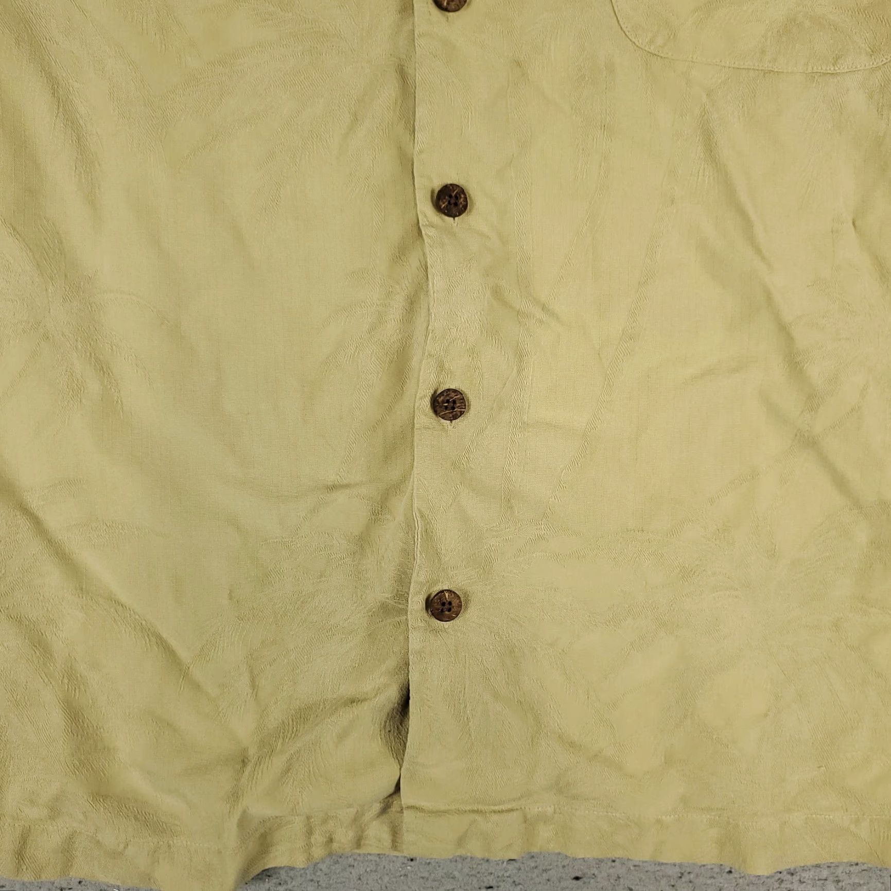 Tommy Bahama Tommy Bahama Button-Up Shirt Mens Large Beige Tropical Hawaiian Short Sleeve Size US L / EU 52-54 / 3 - 3 Thumbnail