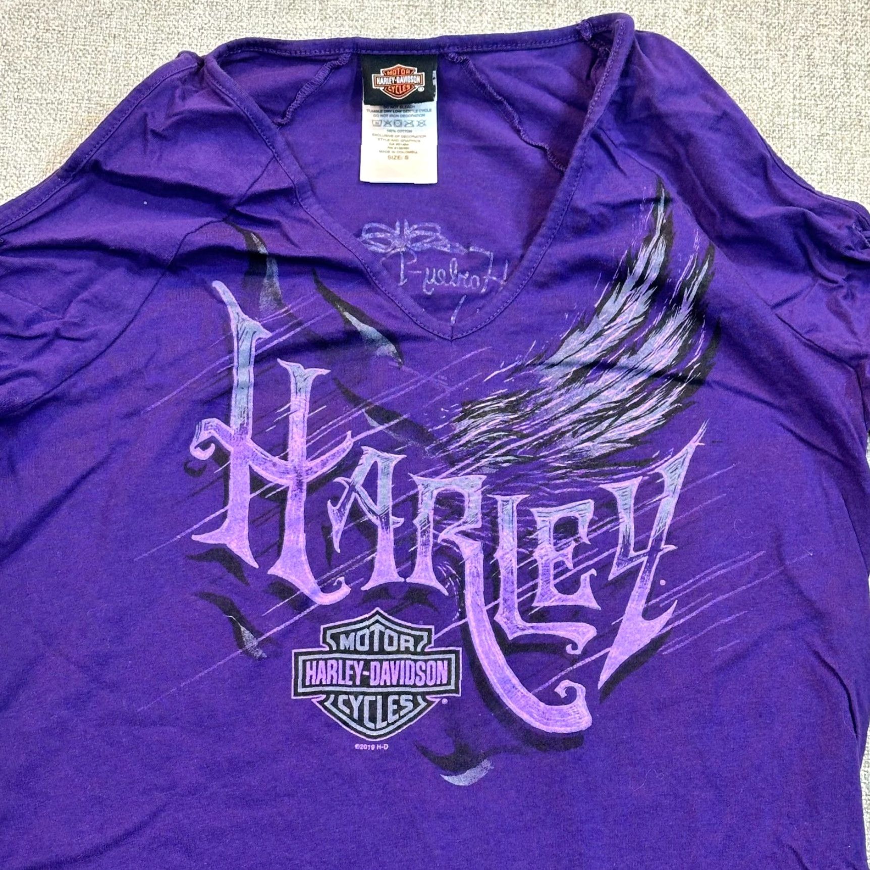 Harley Davidson Harley-Davidson Girls Teen Small Purple Strap Sleeve Open T-Shirt Logo Harley-Davidson 2019 V-Neck Cotton Knit Short Sleeve Shirt Size US S / EU 44-46 / 1 - 3 Thumbnail