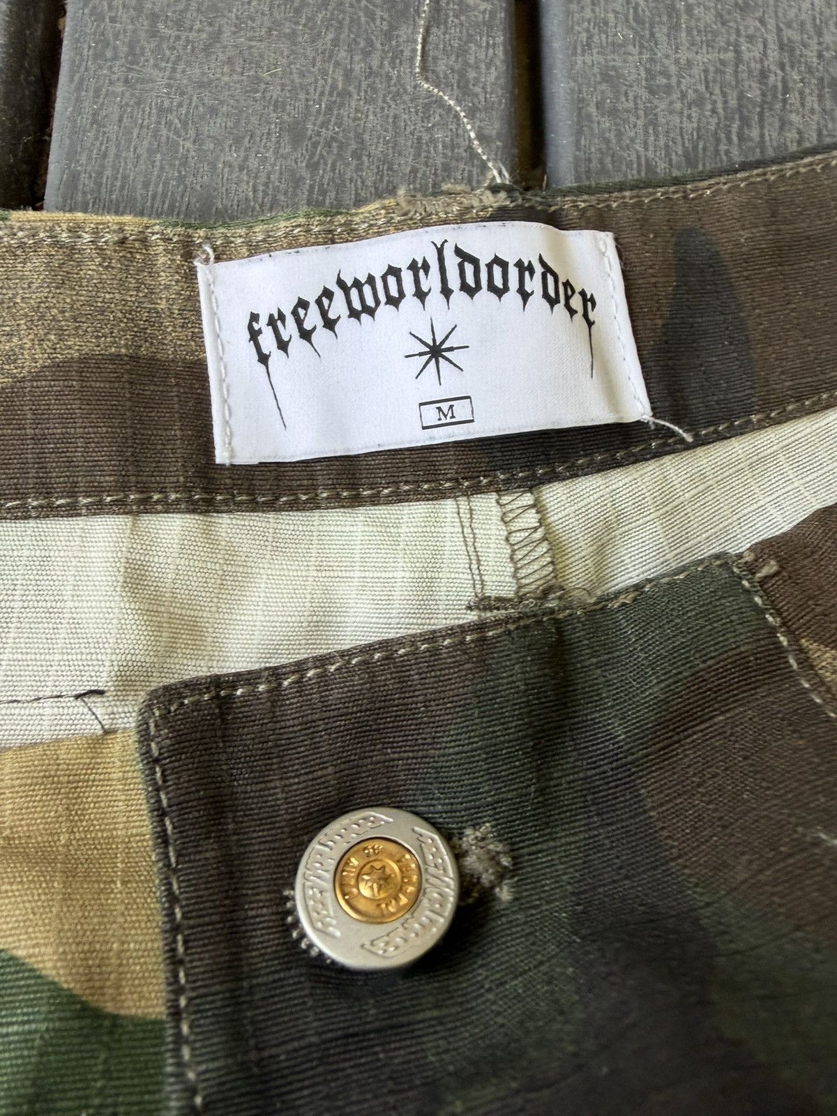 Other Camo designer cargo shorts w deep pockets and Size US 32 / EU 48 - 7 Thumbnail