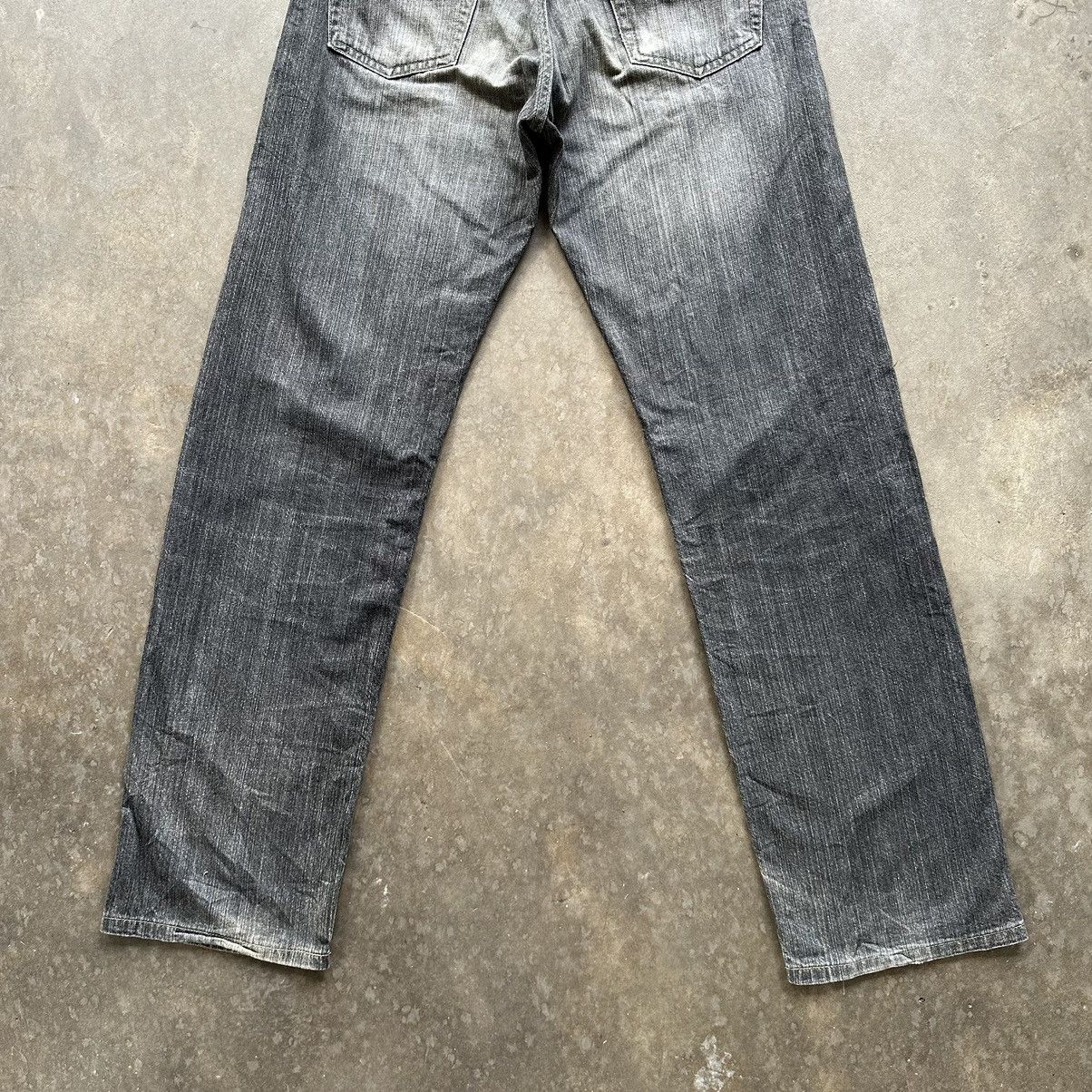 Edwin × Jean × Vintage Vintage Black Edwin Faded Distressed Denim Jean Pant W28 Size US 28 / EU 44 - 10 Thumbnail