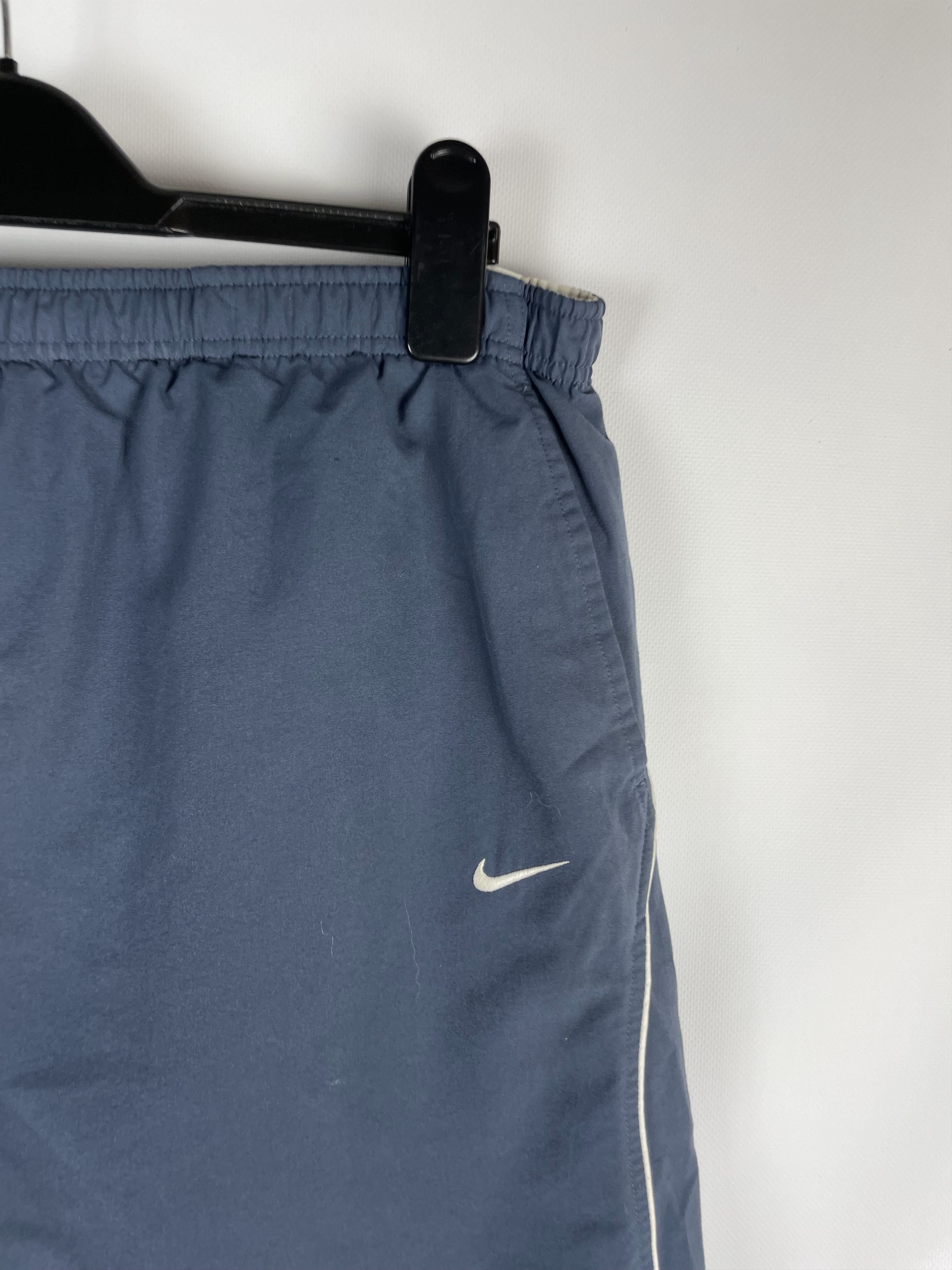 Nike Vintage Nike Shorts Y2k Size US 32 / EU 48 - 4 Thumbnail
