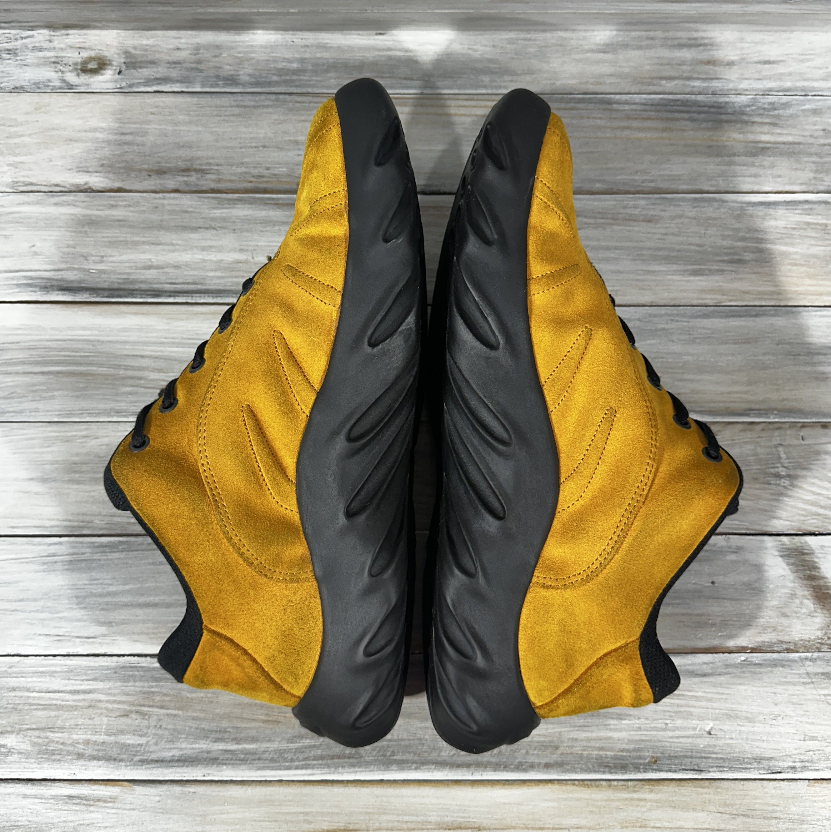 Oakley × Vintage Vintage 00’s Oakley Shoetwo Low Suede Men's Yellow Sneakers Size US 12 / EU 45 - 21 Thumbnail