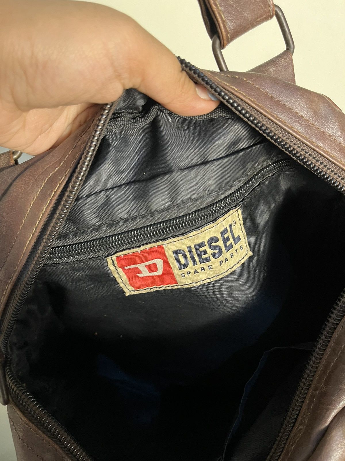Diesel Vtg Diesel leather grunge purse shoulder bag Size ONE SIZE - 9 Thumbnail