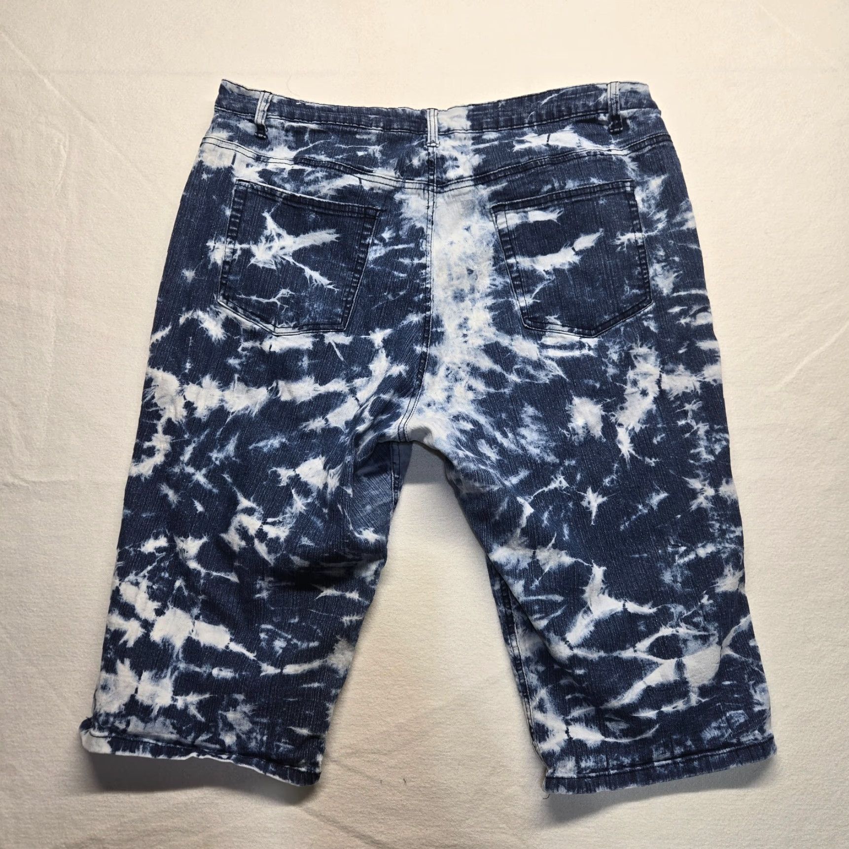 Vintage VINTAGE Moto Blues Denim Capri Shorts Plus Size 20 Blue Bleached Washed Womens Size 42" / US 20 - 7 Thumbnail