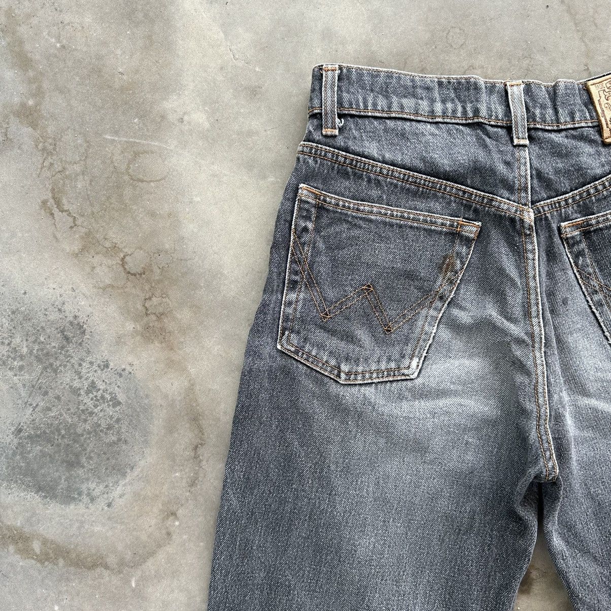 Japanese Brand Vintage Wrangler Faded Black Denim Jean Pant W28 Size US 28 / EU 44 - 15 Thumbnail