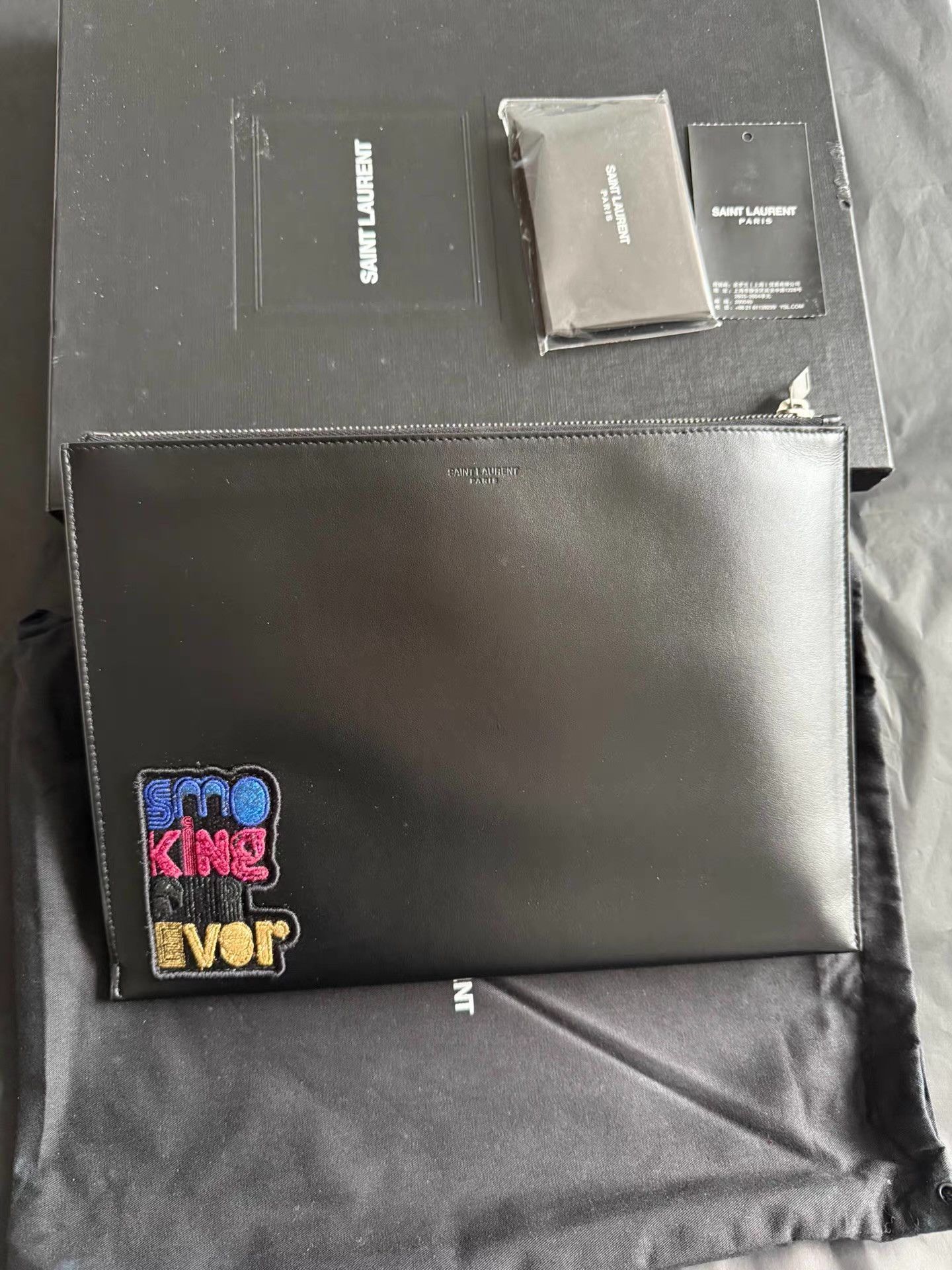 Saint Laurent Paris Saint Laurent envelope clutch bag Ｑ23 Size ONE SIZE - 1 Thumbnail