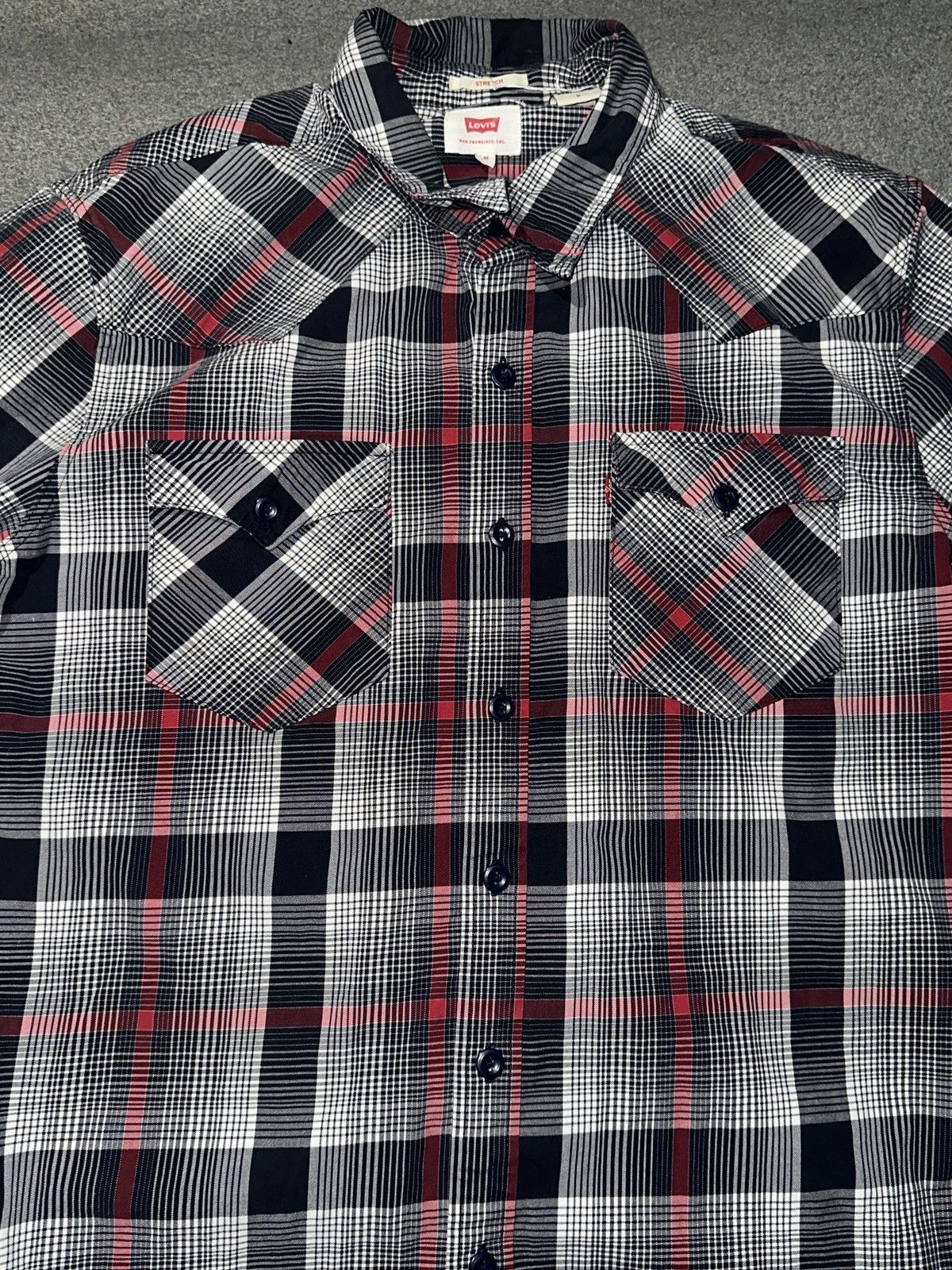 Levi's NEW Levi’s M sized long-sleeved Buttoned Shirt Size US M / EU 48-50 / 2 - 7 Thumbnail