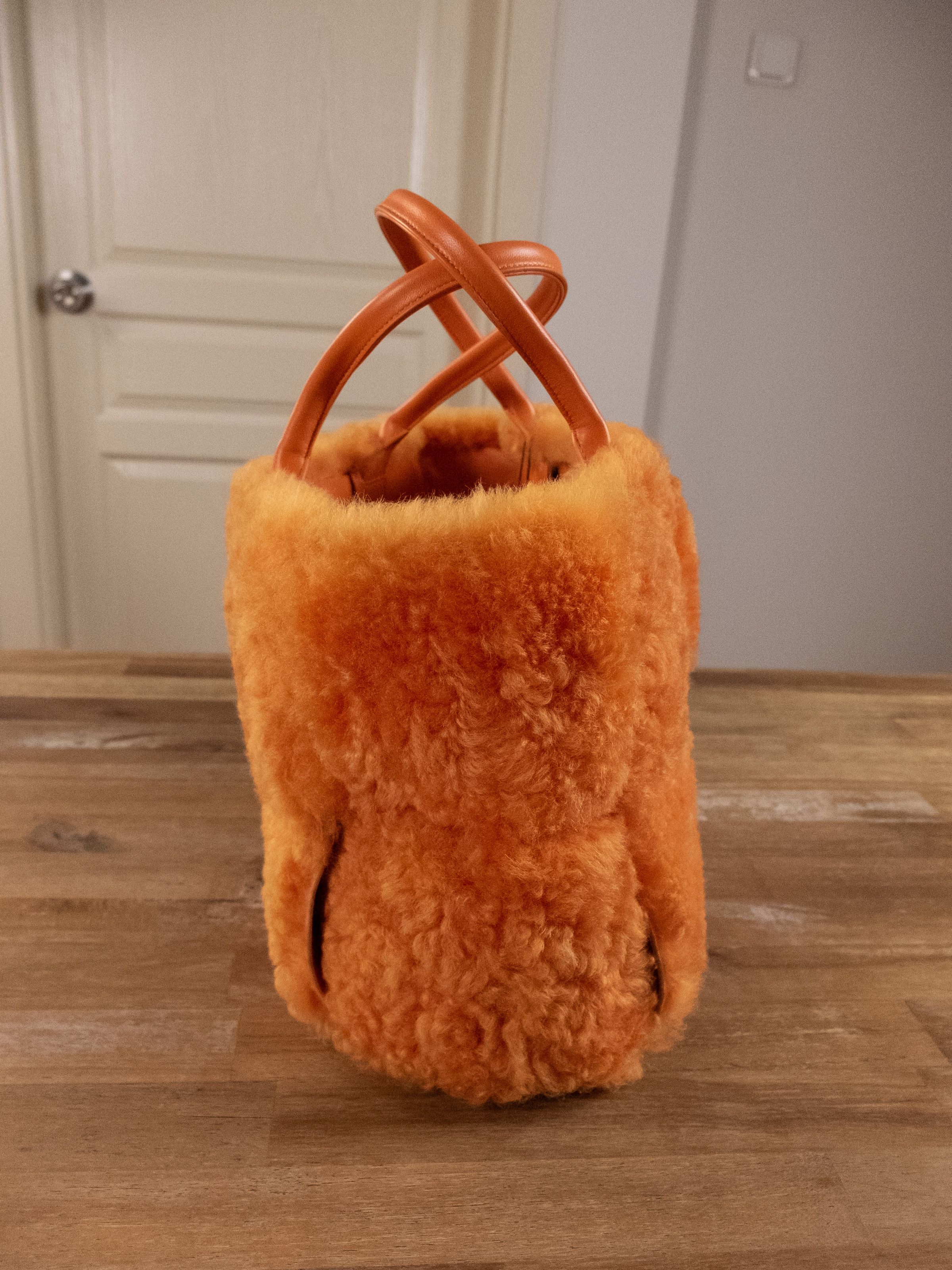 Bottega Veneta BOTTEGA VENETA arco leather trim orange shearling tote bag Size ONE SIZE - 6 Thumbnail