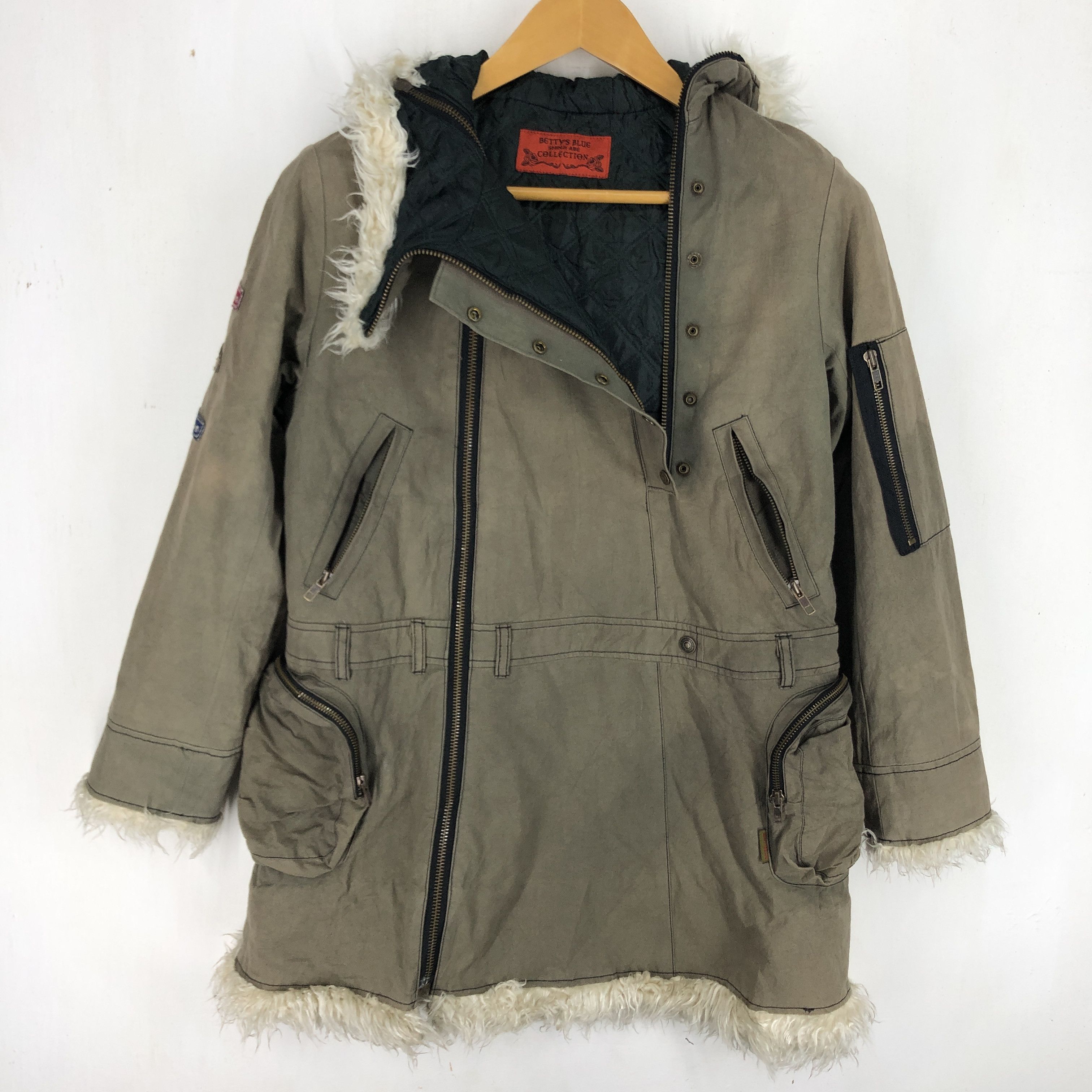 Japanese Brand BETTY'S BLUE SHINJI ABE COLLECTION Winter Jacket #2561-90 Size US S / EU 44-46 / 1 - 2 Thumbnail