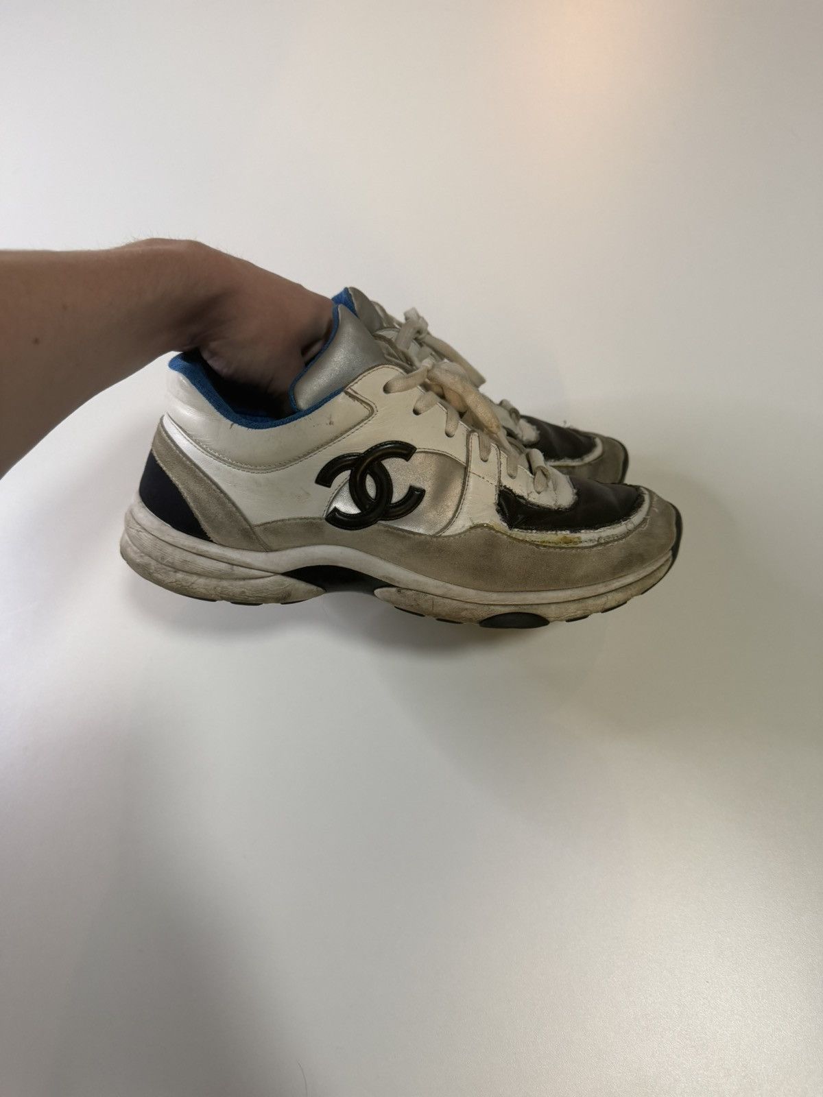 Chanel Chanel Low Top Runner Trainer Sneakers Size US 8.5 / EU 41-42 - 1 Thumbnail