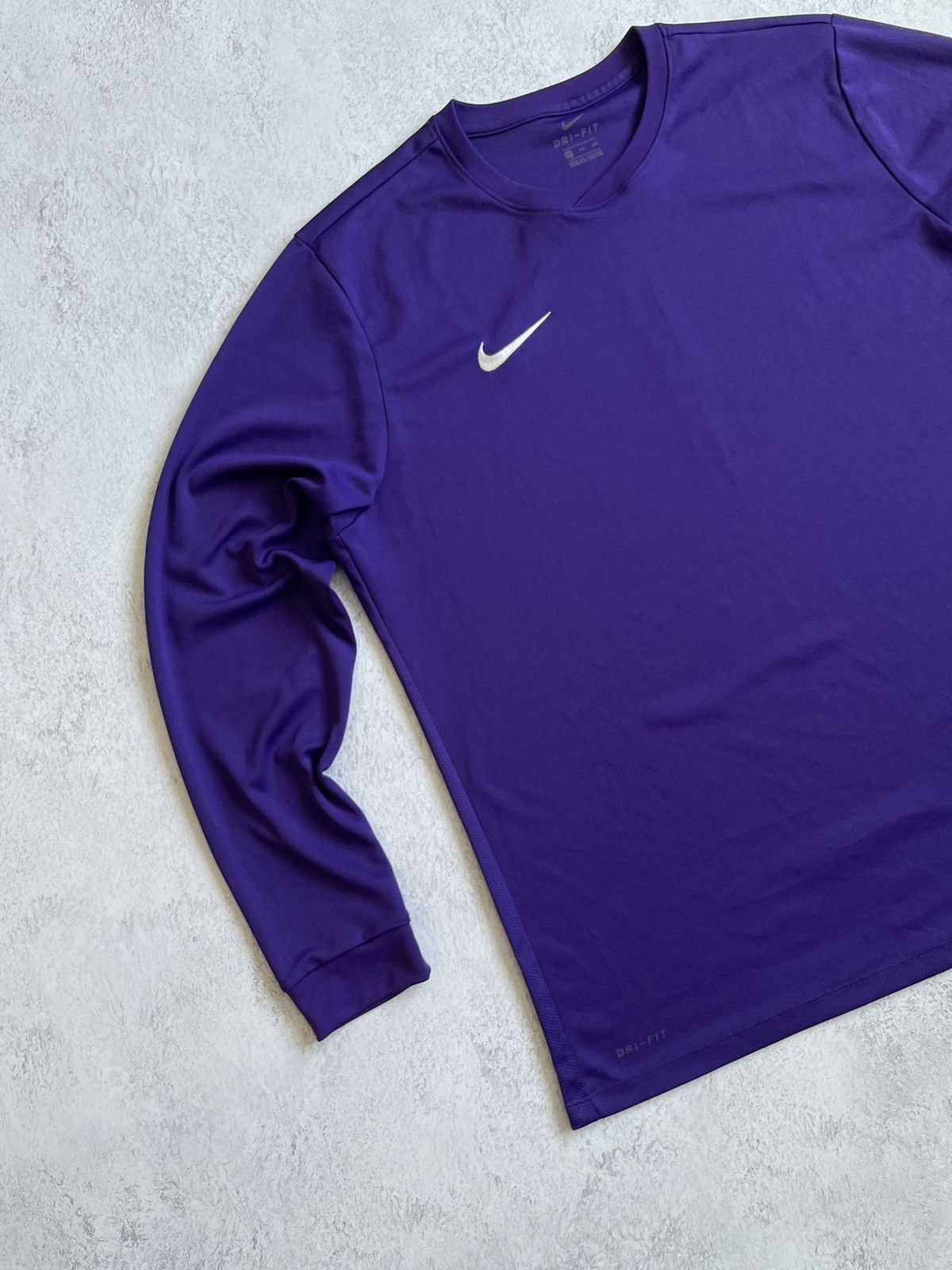 Vintage Vintage Football Longsleeve Nike Violet Size XL XXL Size US XXL / EU 58 / 5 - 2 Thumbnail
