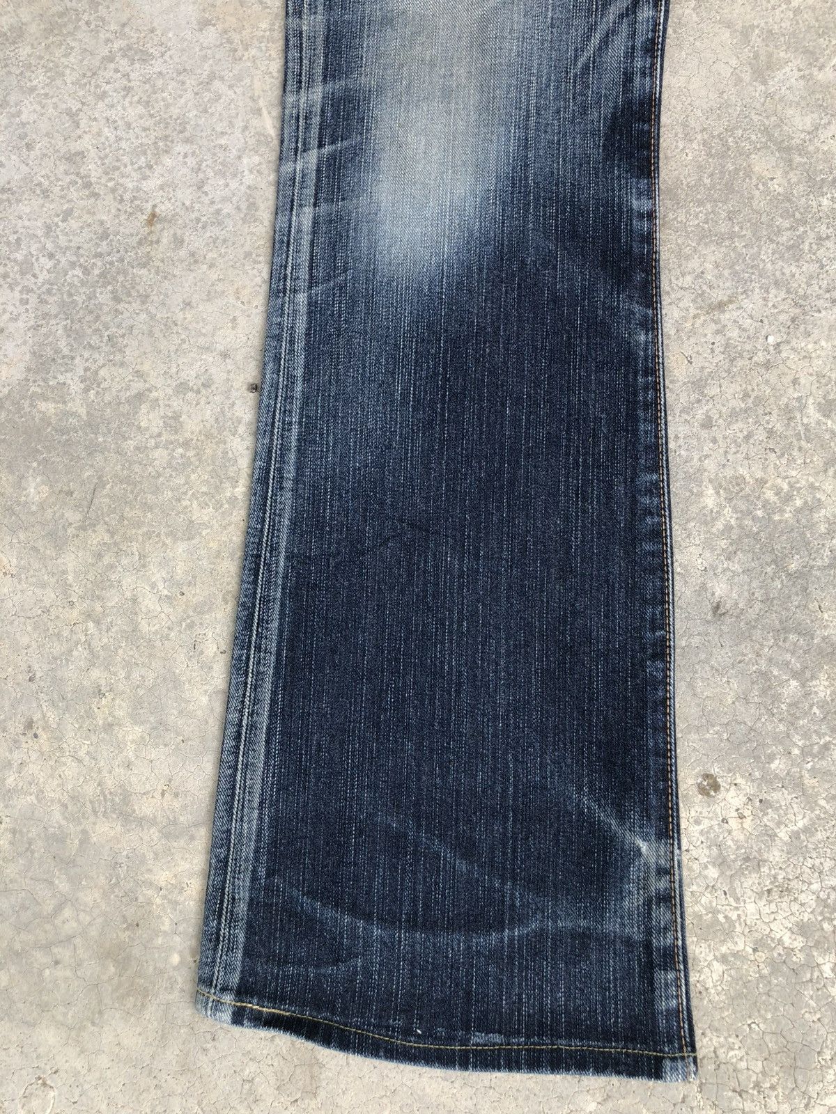 Le Grande Bleu (L.G.B.) Edwin XV Flared Jeans Bootcut Distressed Jeans Size US 31 - 6 Thumbnail