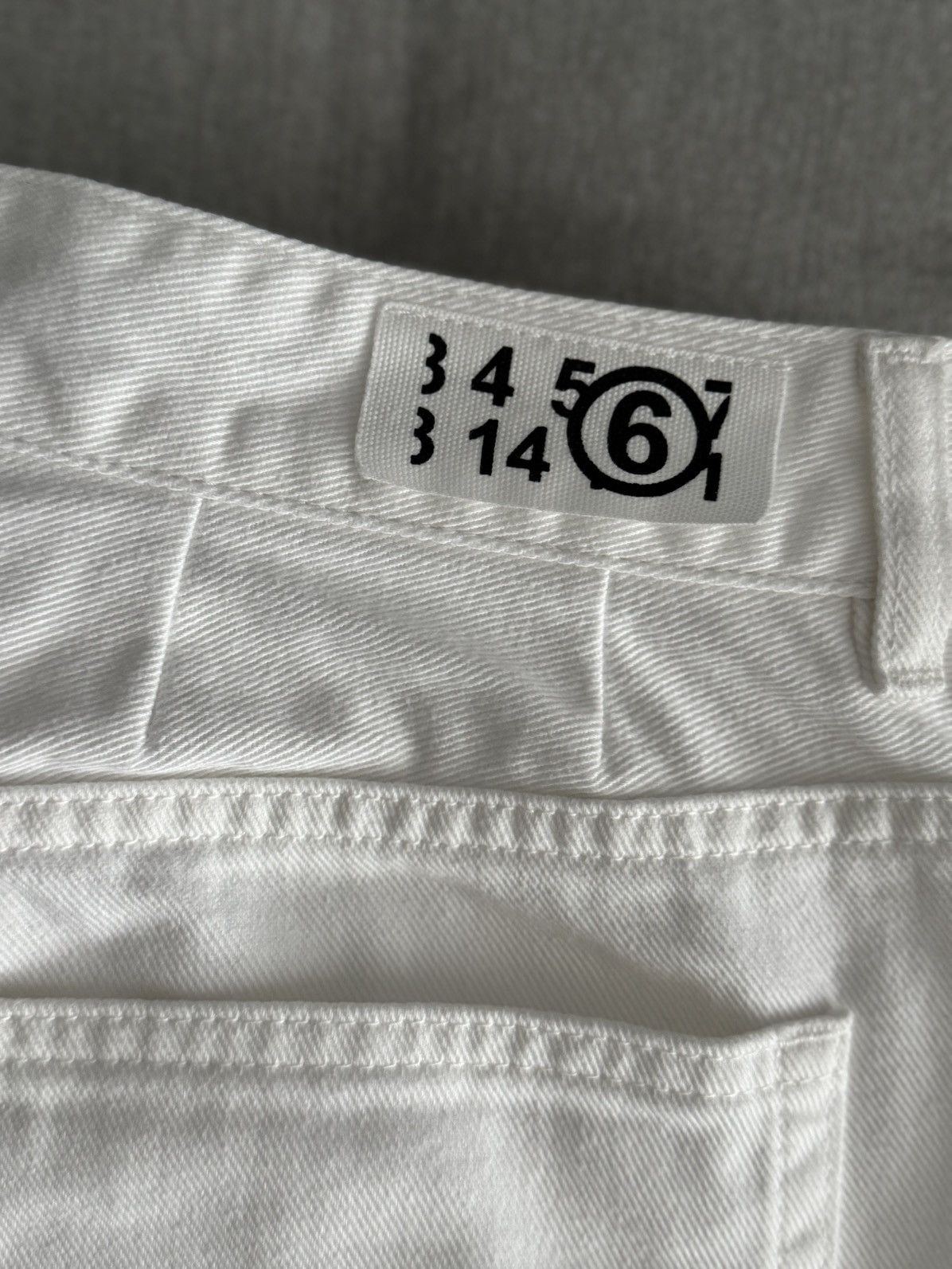 MM6 Straight-Leg Jeans Size 26" / US 2 / IT 38 - 7 Thumbnail