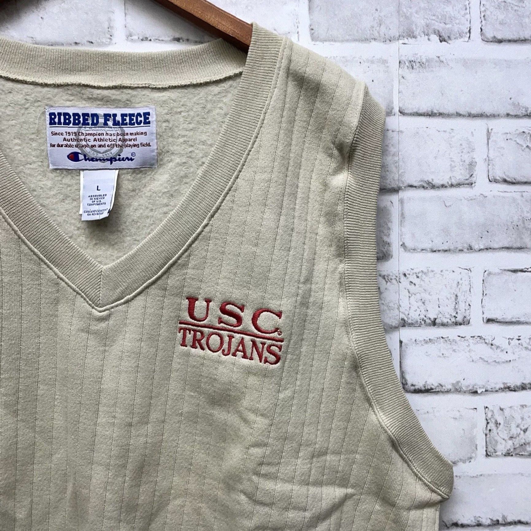 Champion VTG Champion Ribbed Fleece USC Trojans cotton blend pullover Vest Mens Size L Beige Sweatshirt Size US L / EU 52-54 / 3 - 2 Thumbnail