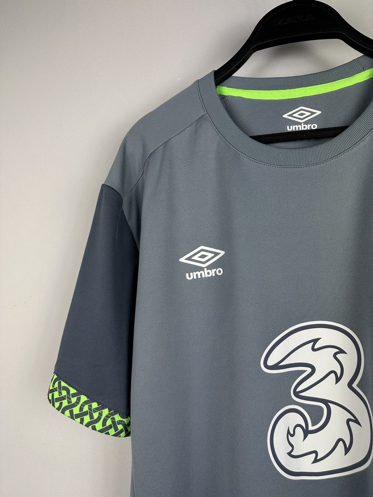 Umbro Ireland Umbro Soccer Jersey Size US XXL / EU 58 / 5 - 2 Thumbnail