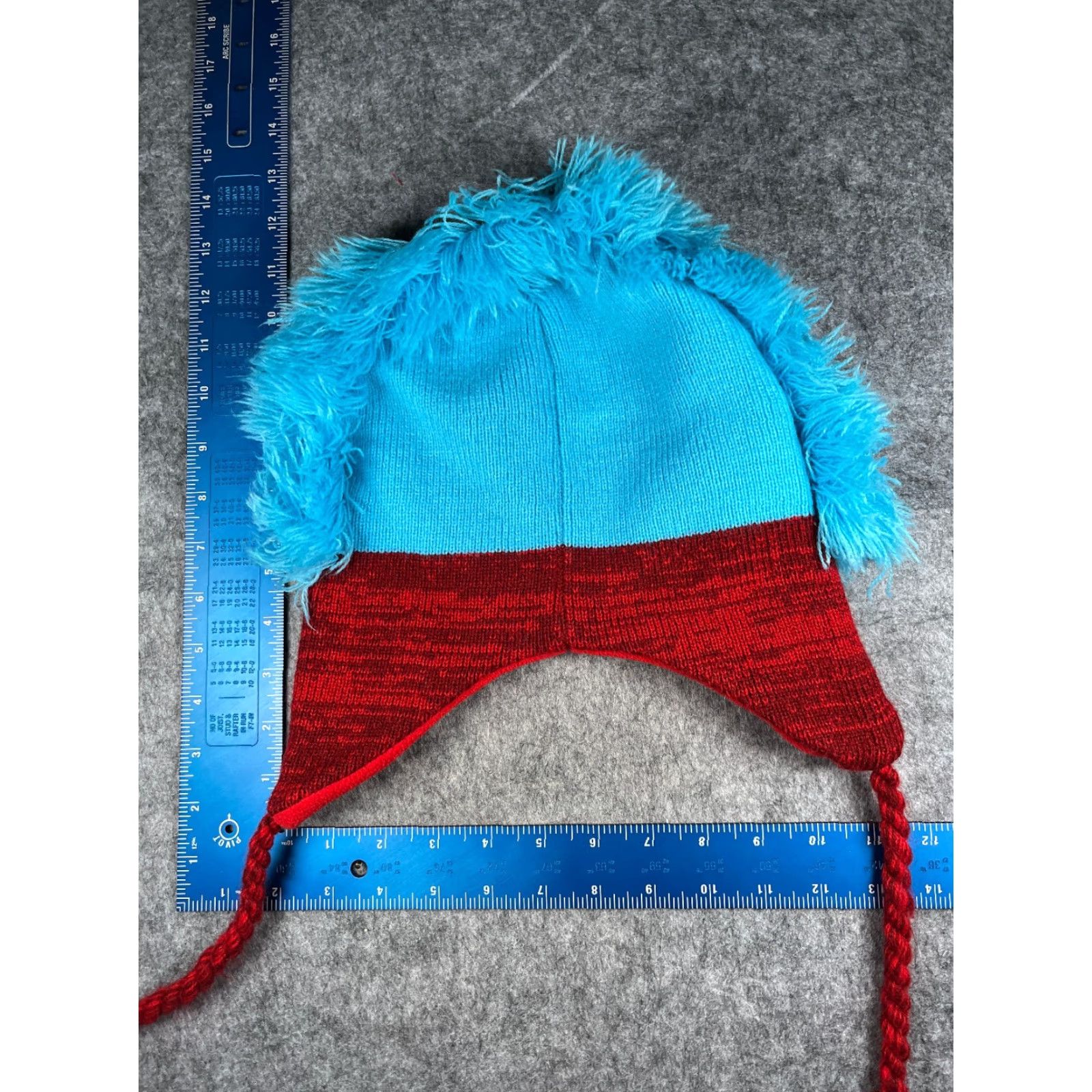 Vintage Dr. Seuss Thing 1 Beanie Hat Adult One Size Blue Red Acrylic Ear Flap Toque Tassel Size ONE SIZE - 4 Thumbnail