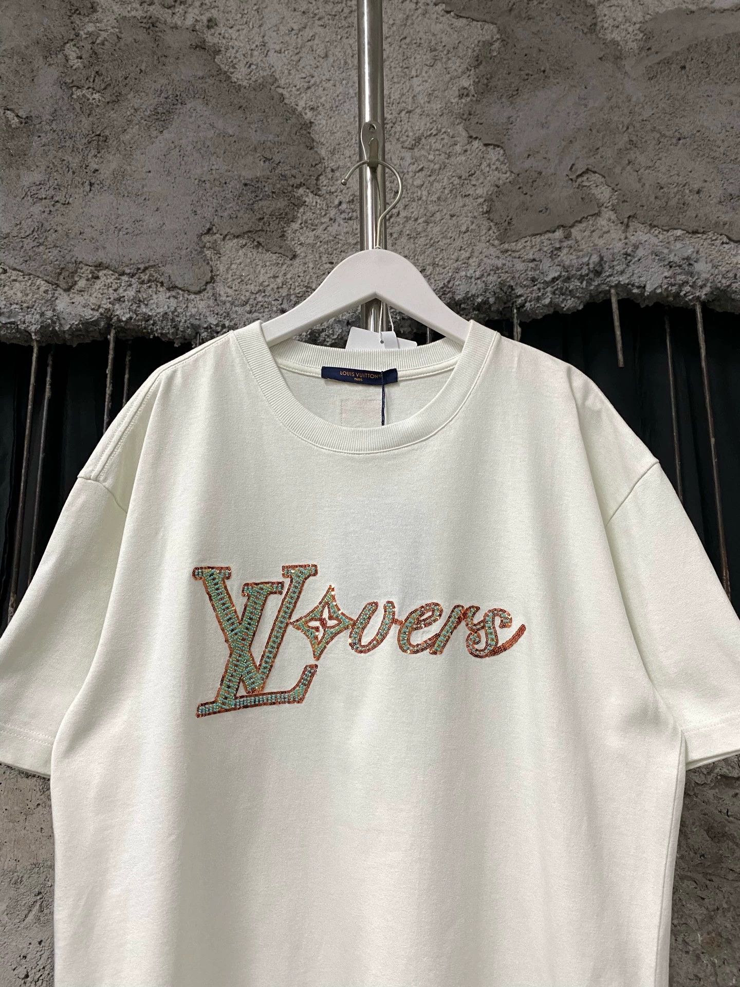 Louis Vuitton Louis Vuitton Pharrell Williams Short Sleeve Tee L New Size US L / EU 52-54 / 3 - 3 Thumbnail
