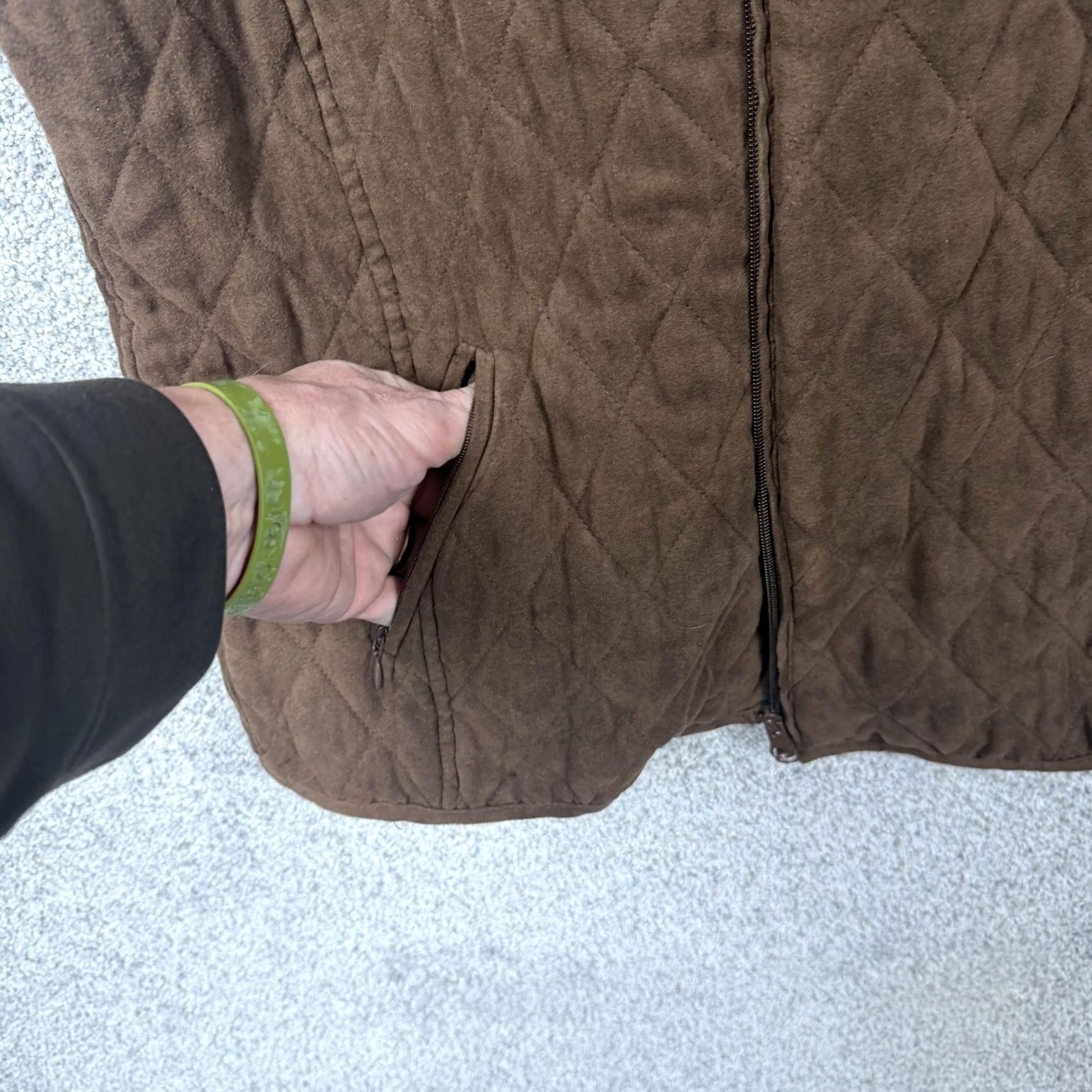 Vintage Relativity Vest L Brown Quilted Polyester Insulated Full Zip Pockets Womens Vintage: No Casual Outdoor Travel Vest Size L / US 10 / IT 46 - 7 Thumbnail