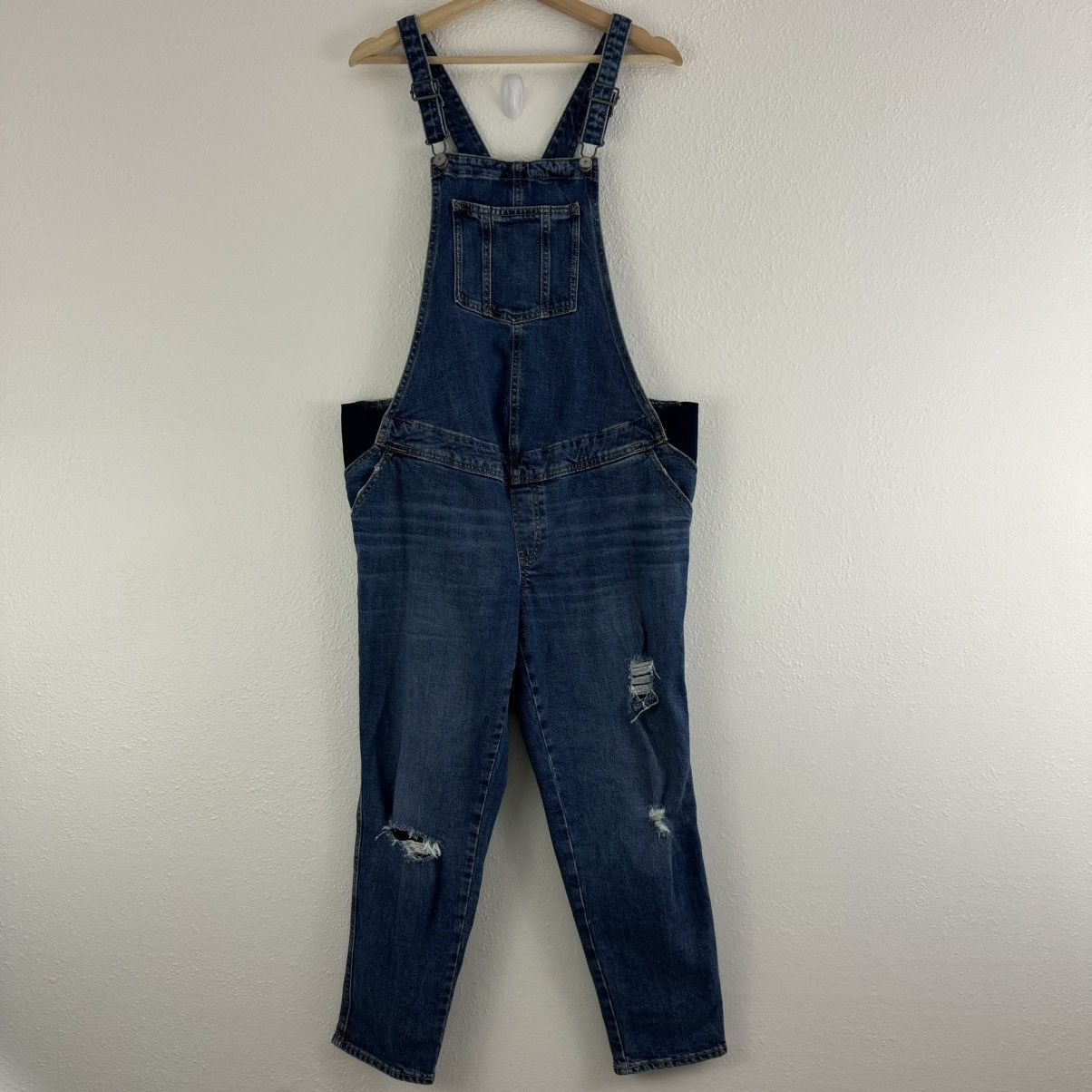 Old Navy OLD NAVY Maternity Side-Panel OG Short Jean Overalls Size 30" / US 8 / IT 44 - 4 Thumbnail