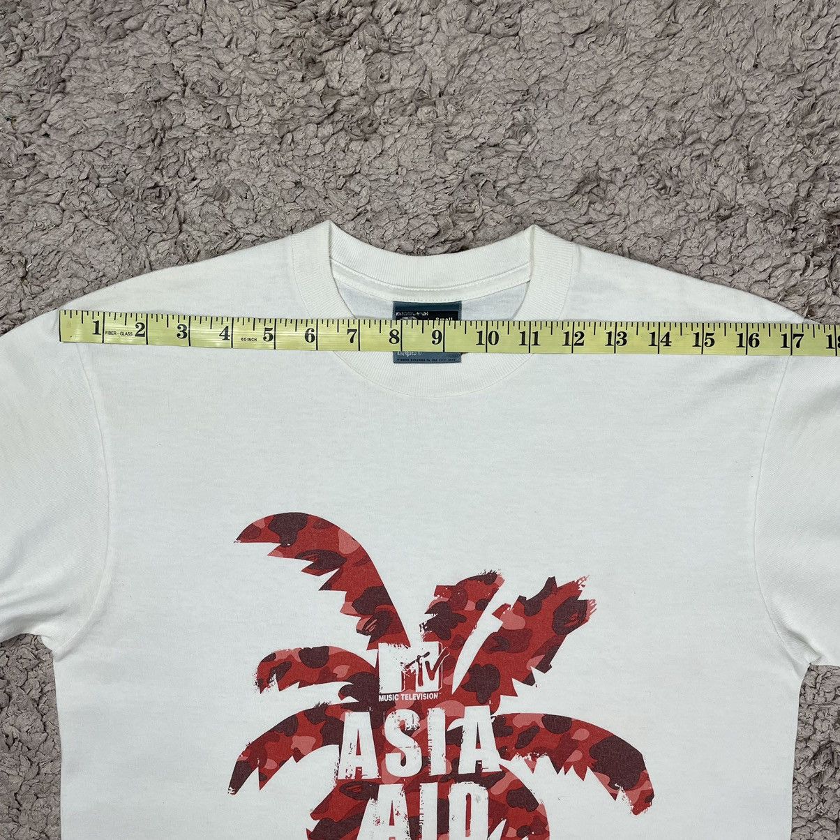 Bape Vintage Bape Mtv Asia Aid T-shirt Size US S / EU 44-46 / 1 - 18 Thumbnail