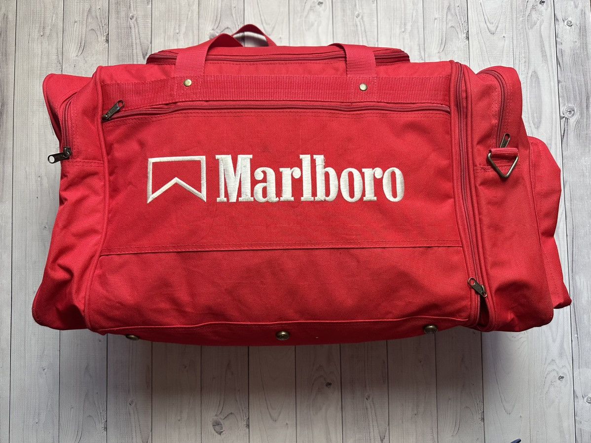 Marlboro Vintage Marlboro bag + backpack transformer rare big logo Size ONE SIZE - 8 Thumbnail