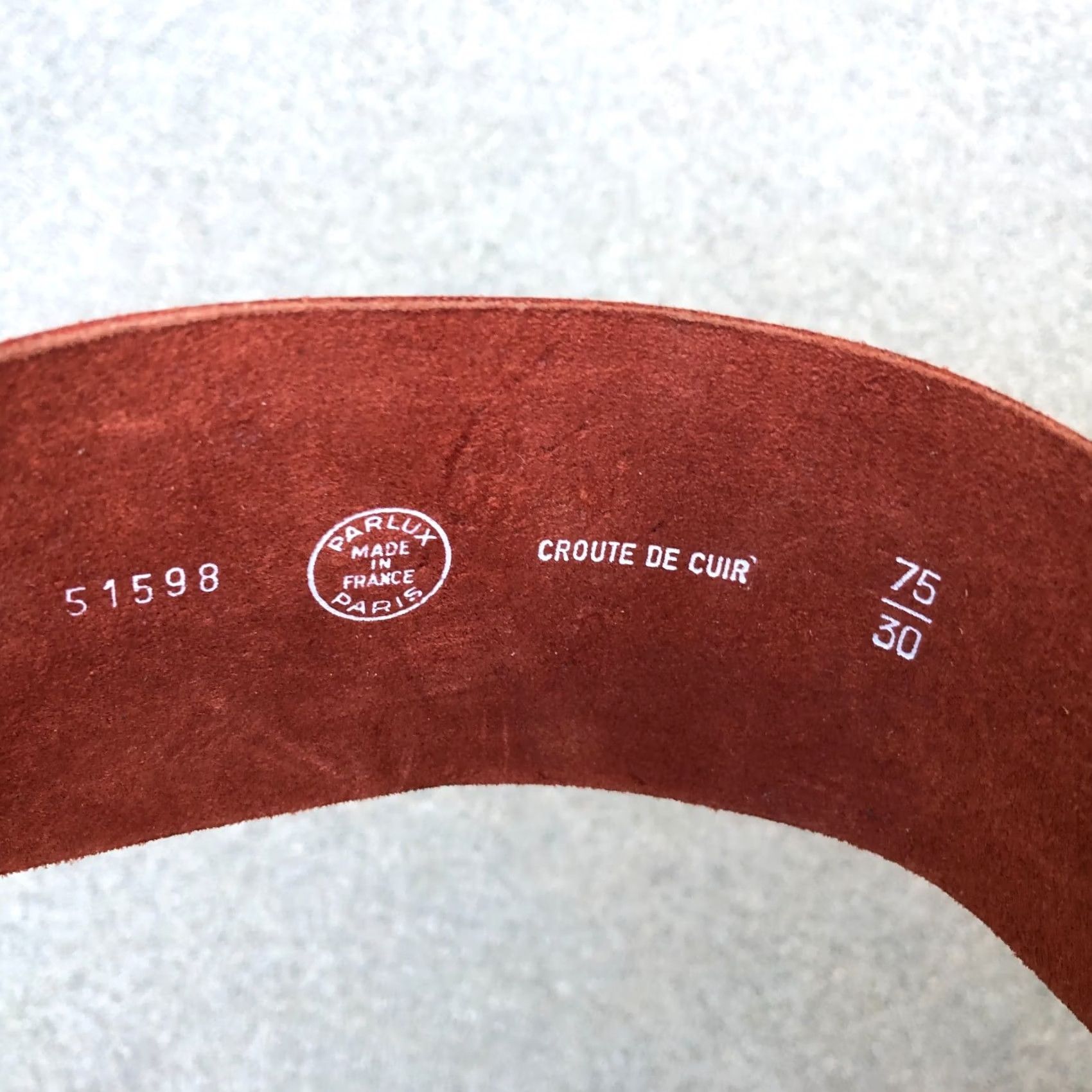 Vintage CROUTE DE CUIR Belt Buckle Leather Belt 75/30 Paris France Parlux Length: 37" Red Women 75/30 Leather Buckle France Parlus Parisited Size ONE SIZE - 4 Thumbnail