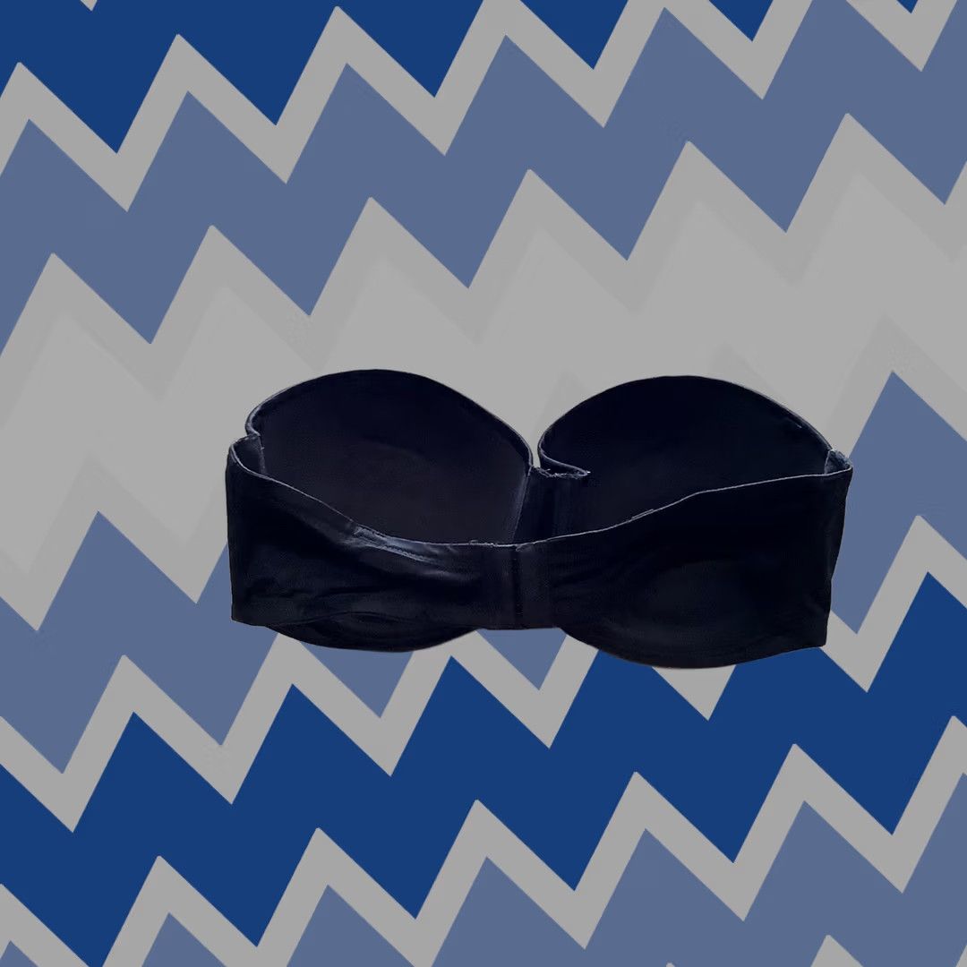 Victoria's Secret Victoria'S Secret Bra Womens 34C Black Lined Strapless Underwire NO STRAPS Size ONE SIZE - 1 Thumbnail