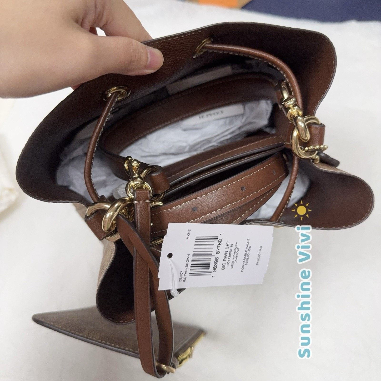 Coach NWT Coach Rowan Bucket Bag Signature Canvas CBH07 Tan Brown Size ONE SIZE - 8 Thumbnail