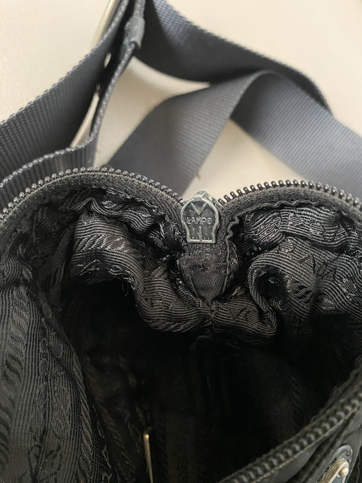 Prada Prada re-nylon crossbody bag Size ONE SIZE - 10 Thumbnail