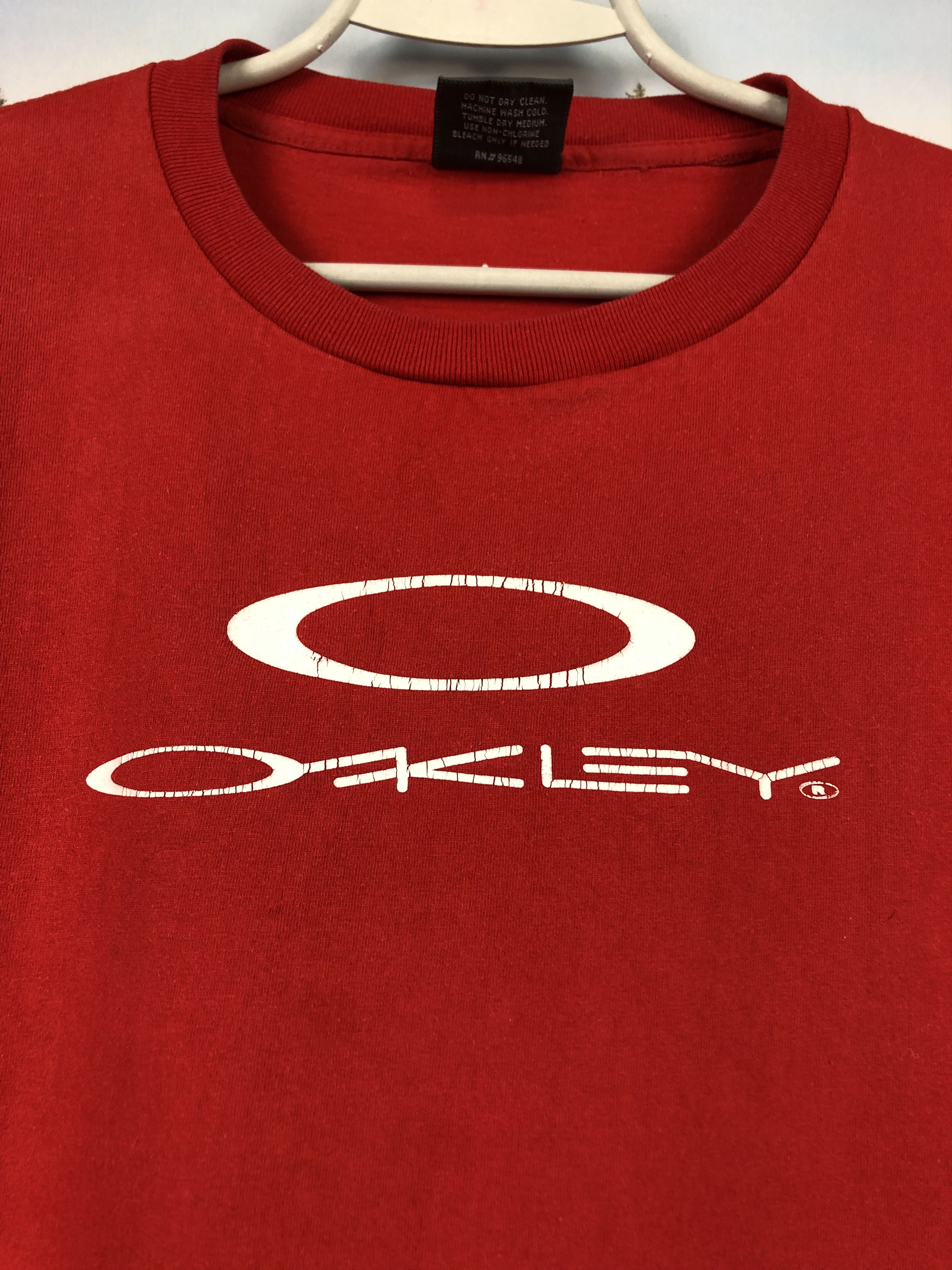 Oakley Vintage Distressed Oakley Central Logo Hype Shirt Tee Rare Size US L / EU 52-54 / 3 - 5 Thumbnail