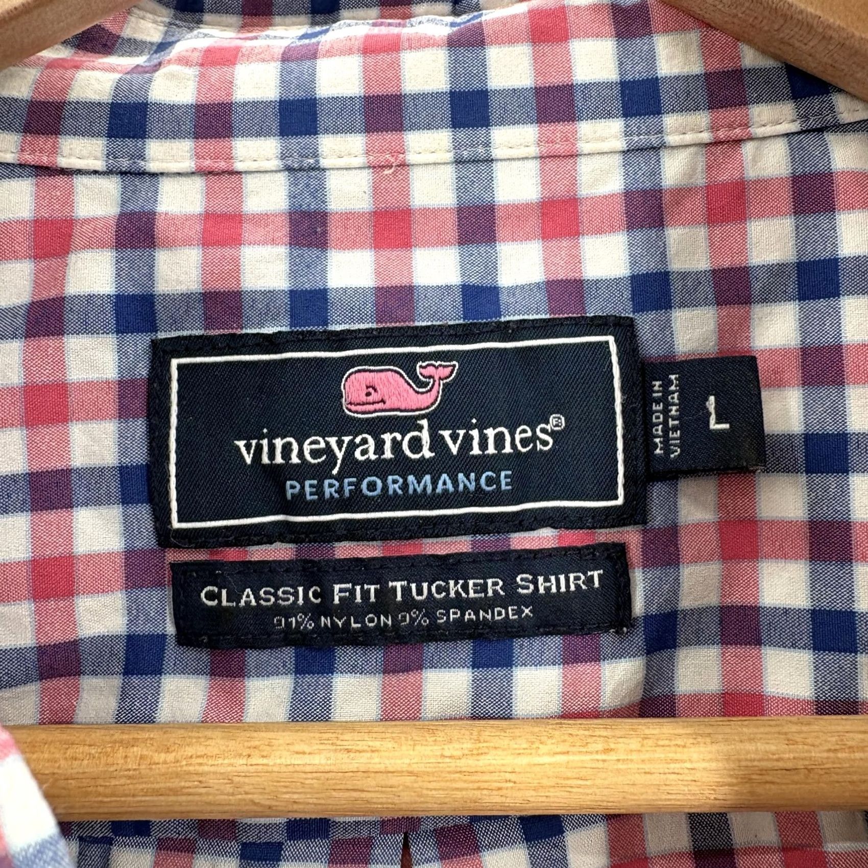 Vineyard Vines Vineyard Vines Shirt Mens Large Red Blue Plaid Performance Tucker Classic Fit Shirt Size US L / EU 52-54 / 3 - 4 Thumbnail