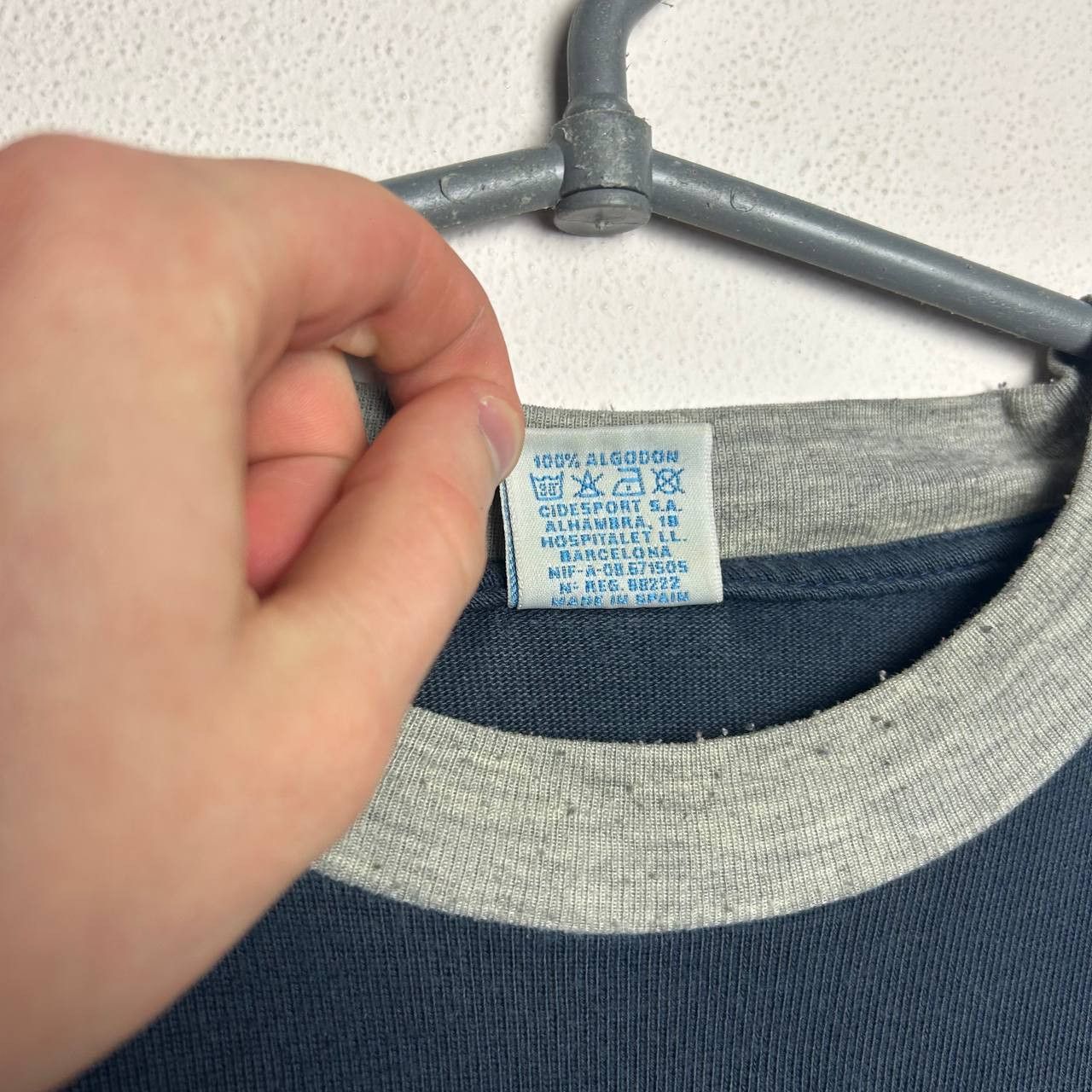 Nike Vintage Nike Basket 90s Streetwear rare tee size XL Size US XL / EU 56 / 4 - 8 Thumbnail