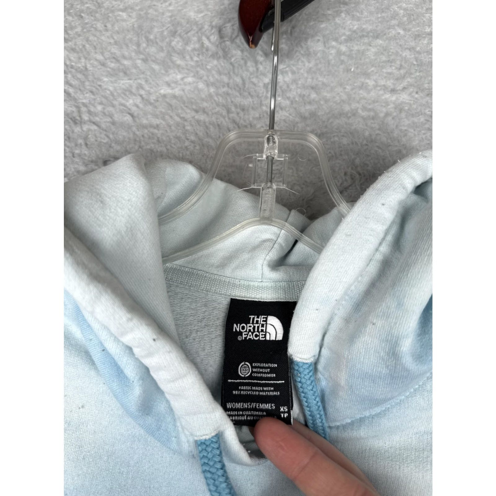 The North Face VINTAGE The North Face Hoodie Womens XS Blue Tie Dye Cropped Pullover Sweatshirt Size XS / US 0-2 / IT 36-38 - 7 Thumbnail