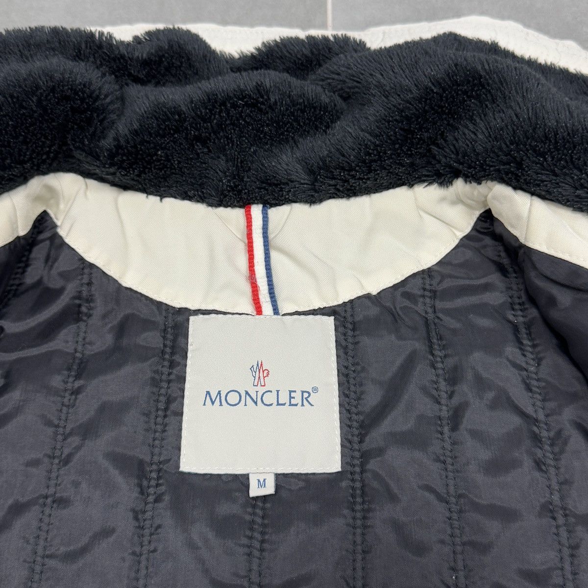 Moncler × Vintage Vintage Moncler Women Jacket Size M Size M / US 6-8 / IT 42-44 - 18 Thumbnail