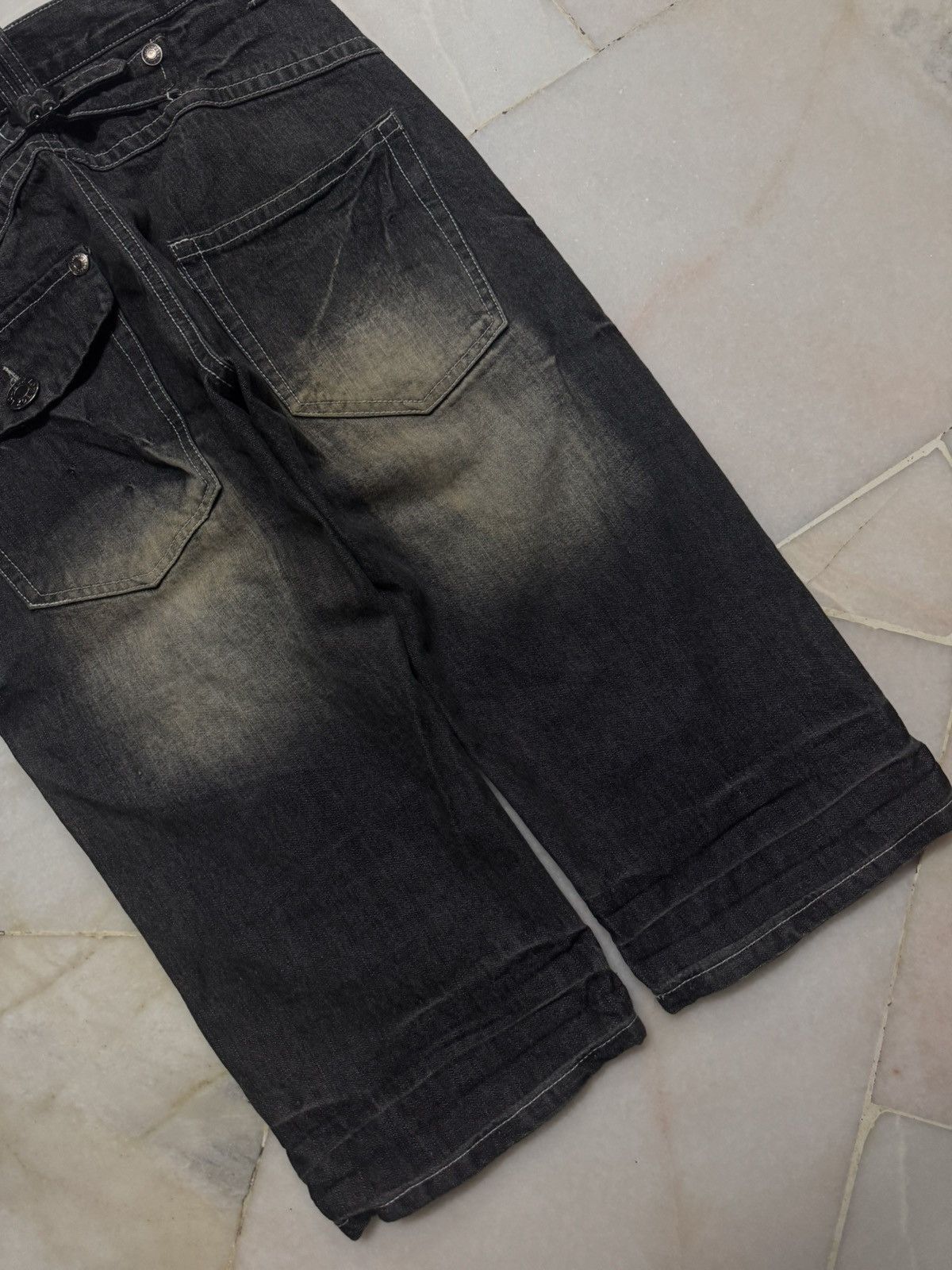 Tornado Mart 💥INSANE💥VINTAGE LOWBOX CLAW MUDWASH BUCKLE BACK SHORT JEANS Size US 30 / EU 46 - 18 Thumbnail
