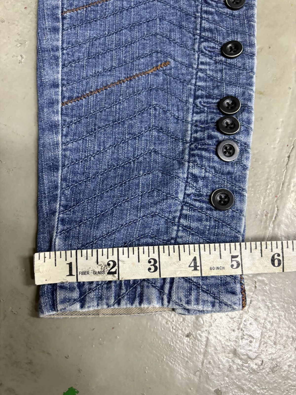 Marithe + Francois Girbaud Vintage Buckle Back Marithe+Francois Girbaud Y2K Capri Jeans Size US 28 / EU 44 - 21 Thumbnail