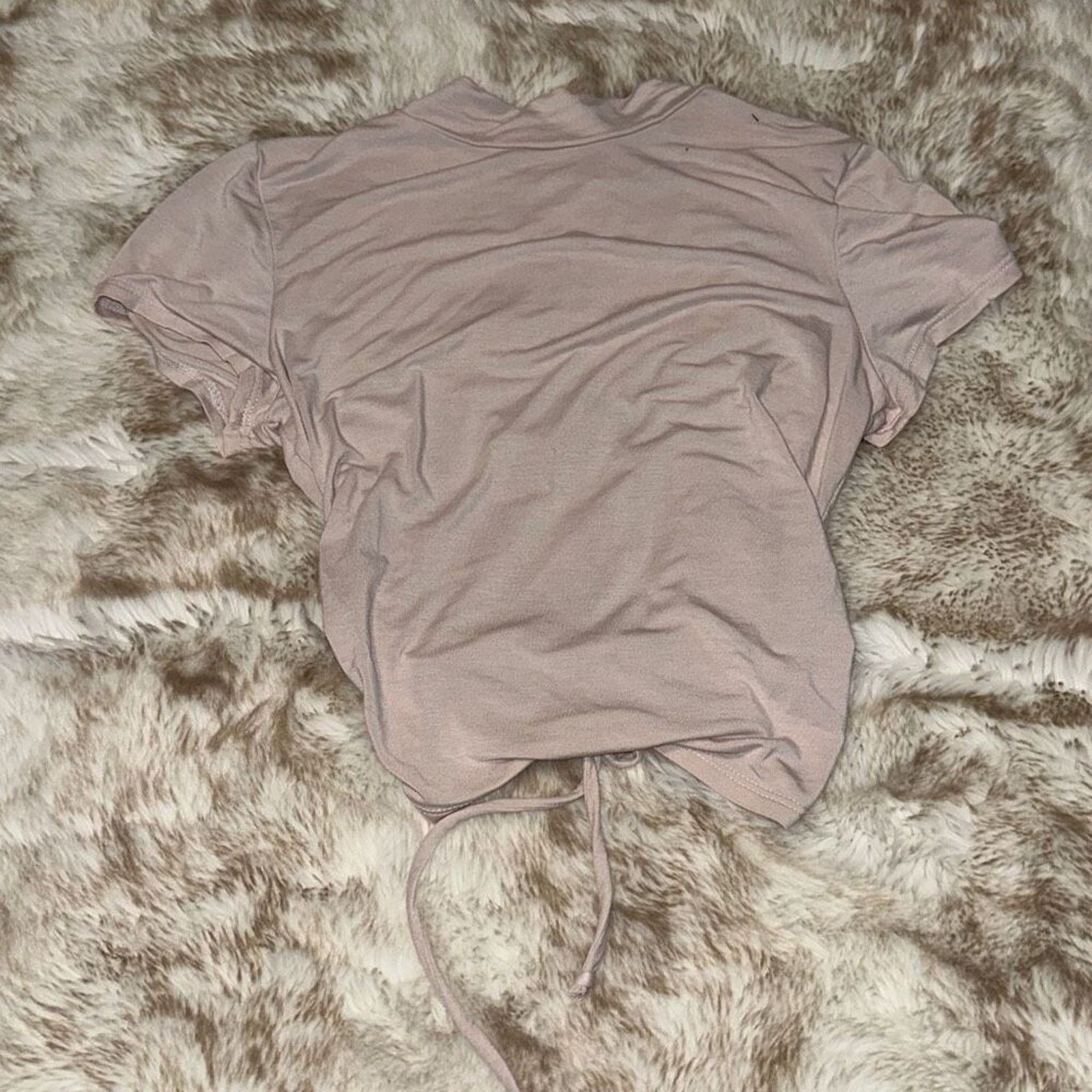 Other Lelis Cropped Neutral T-Shirt with Open Back | Sz S Size S / US 4 / IT 40 - 2 Thumbnail