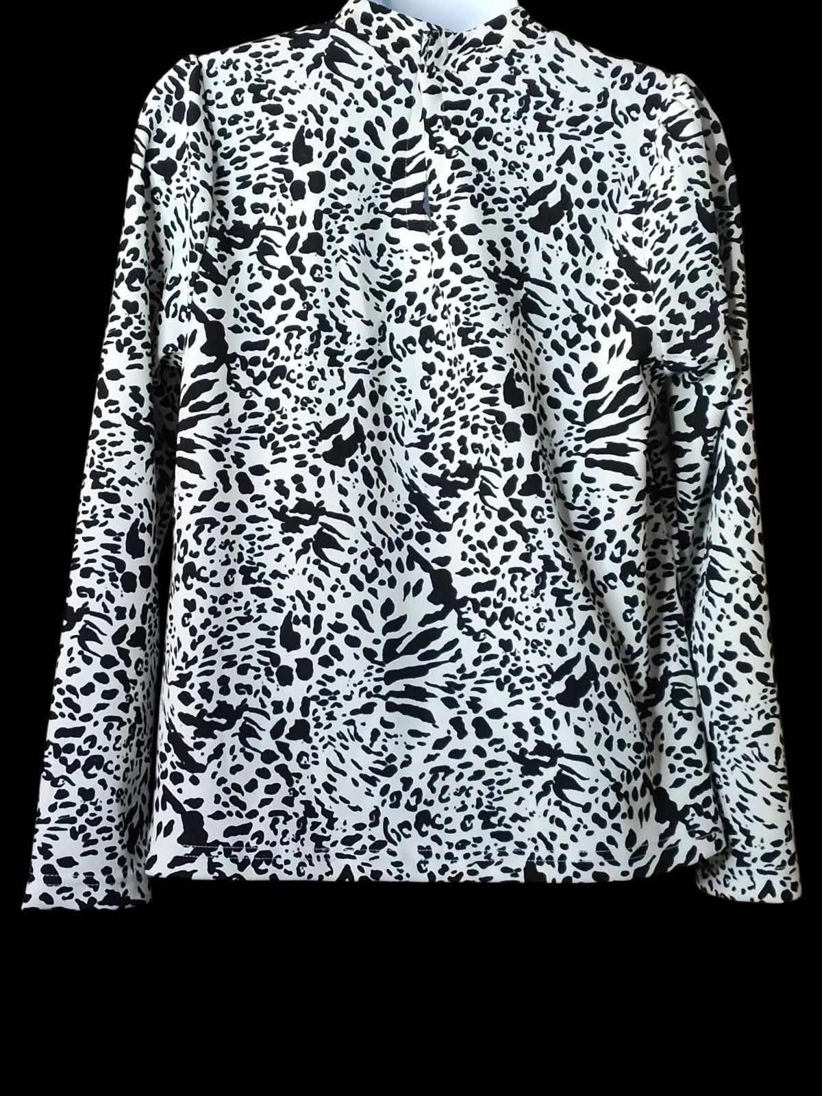 Other Melloday Women's Black and White Animal Print Blouse Size M / US 6-8 / IT 42-44 - 6 Thumbnail