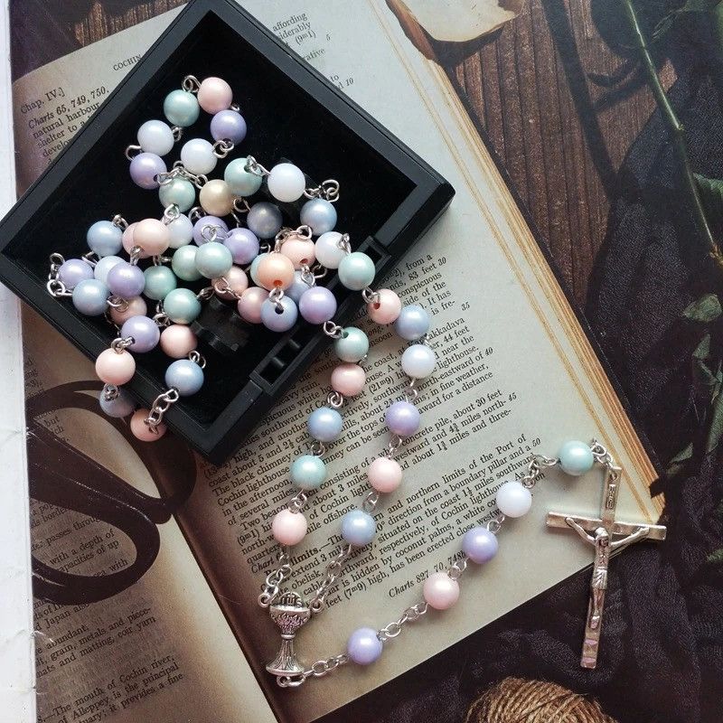 Jewelry × Vintage Acrylic Beads Rosary Necklace Pendant Holy Grail Cross Size ONE SIZE - 4 Thumbnail