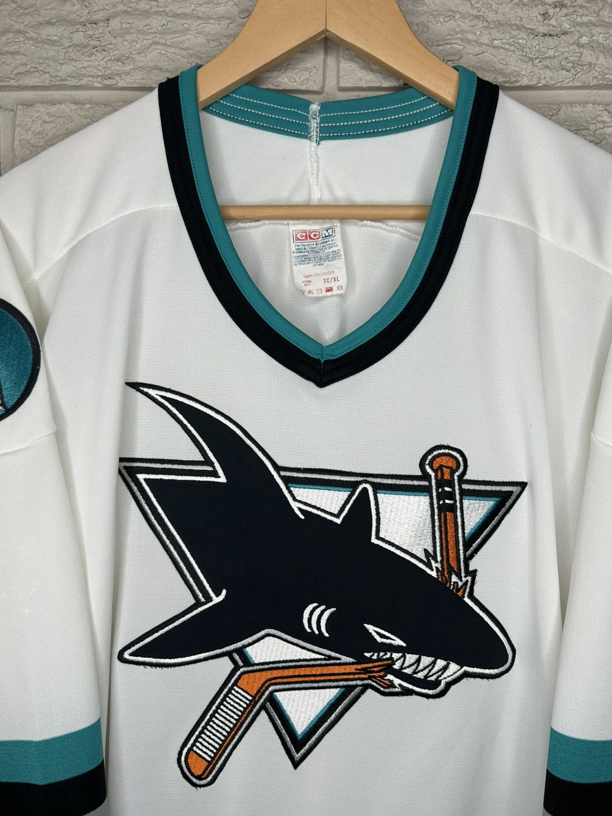 Ccm Vintage CCM San Jose Sharks Jersey Size US XL / EU 56 / 4 - 7 Thumbnail
