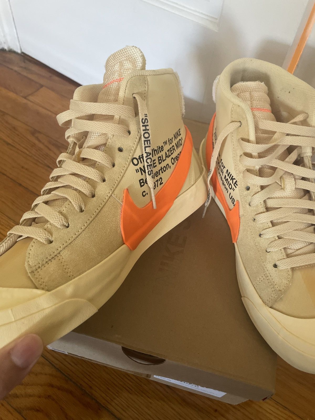 Off-White Off-white blazers, beige Size US 10 / EU 43 - 13 Thumbnail