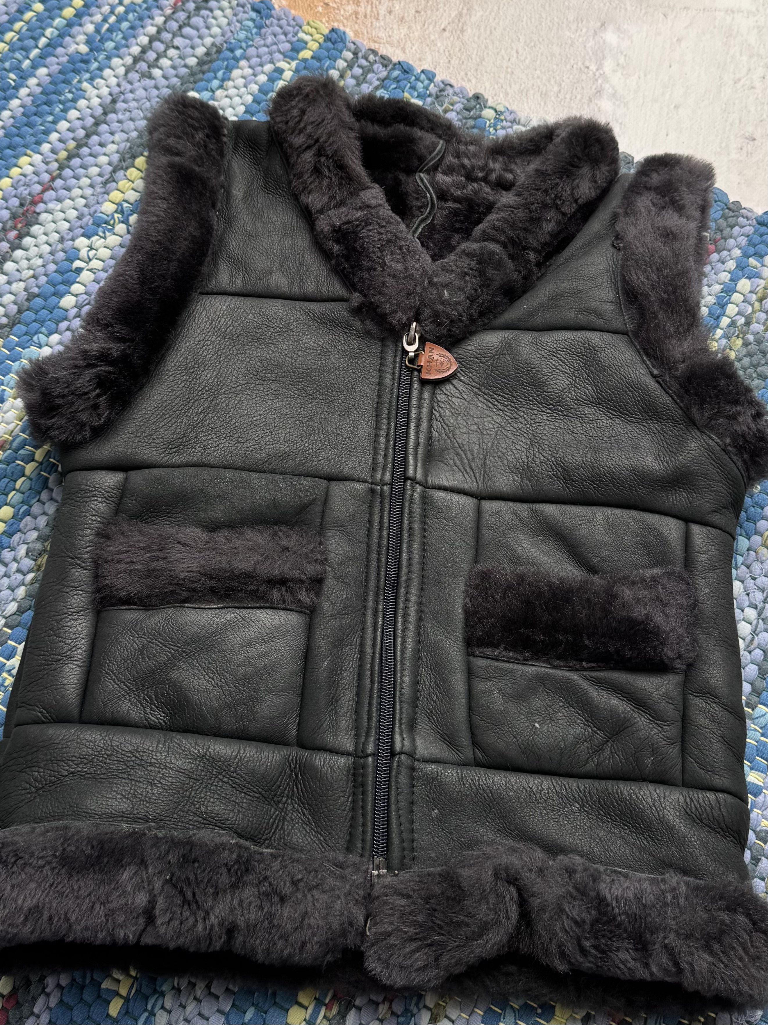 Vintage Vintage Real Sheepskin Vest A8(V1)D15 Size XXS / US 00 / IT 34 - 2 Thumbnail