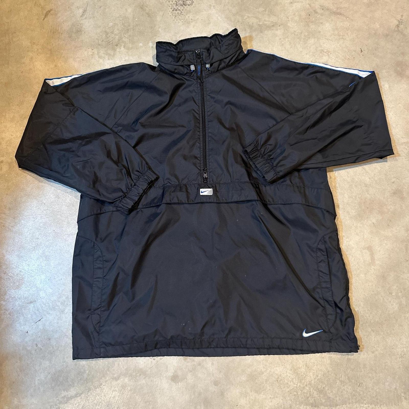 Nike VTG Y2K Black Nike Silver Tag Half-Zip Windbreaker Jacket Size US XXL / EU 58 / 5 - 1 Thumbnail